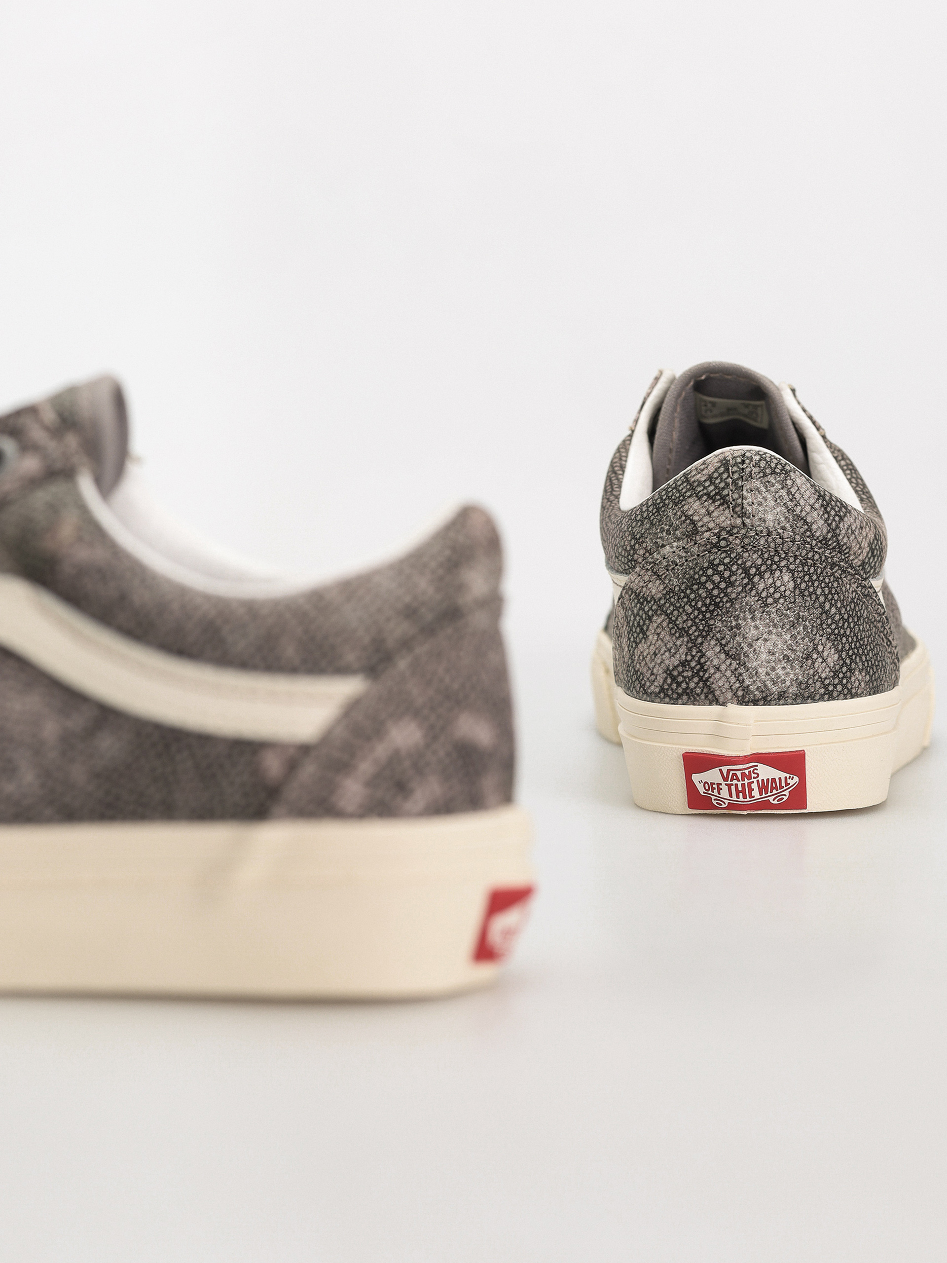 Topánky Vans Old Skool (kobra gray)