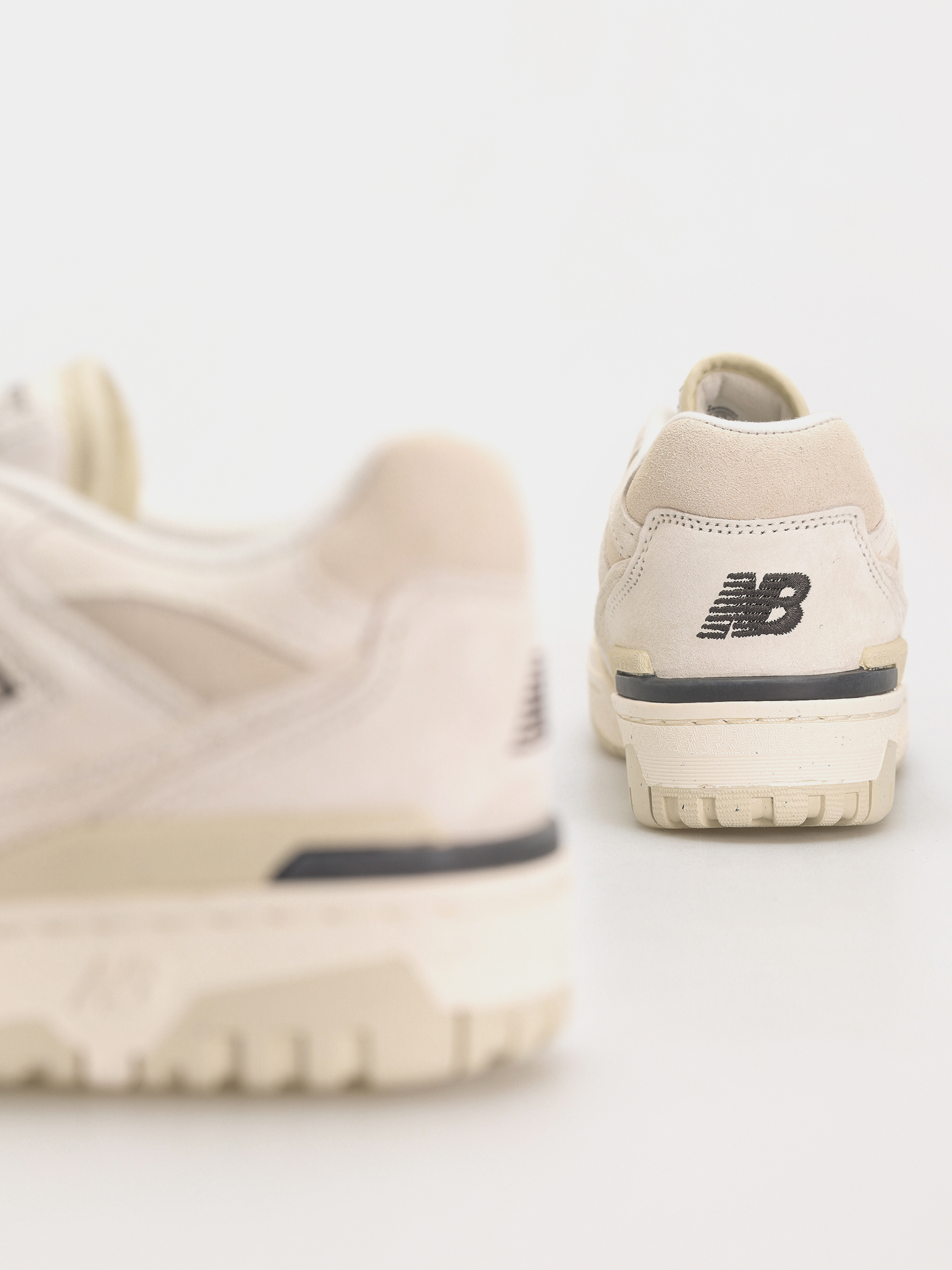 Topánky New Balance 550 Wmn (turtledove)