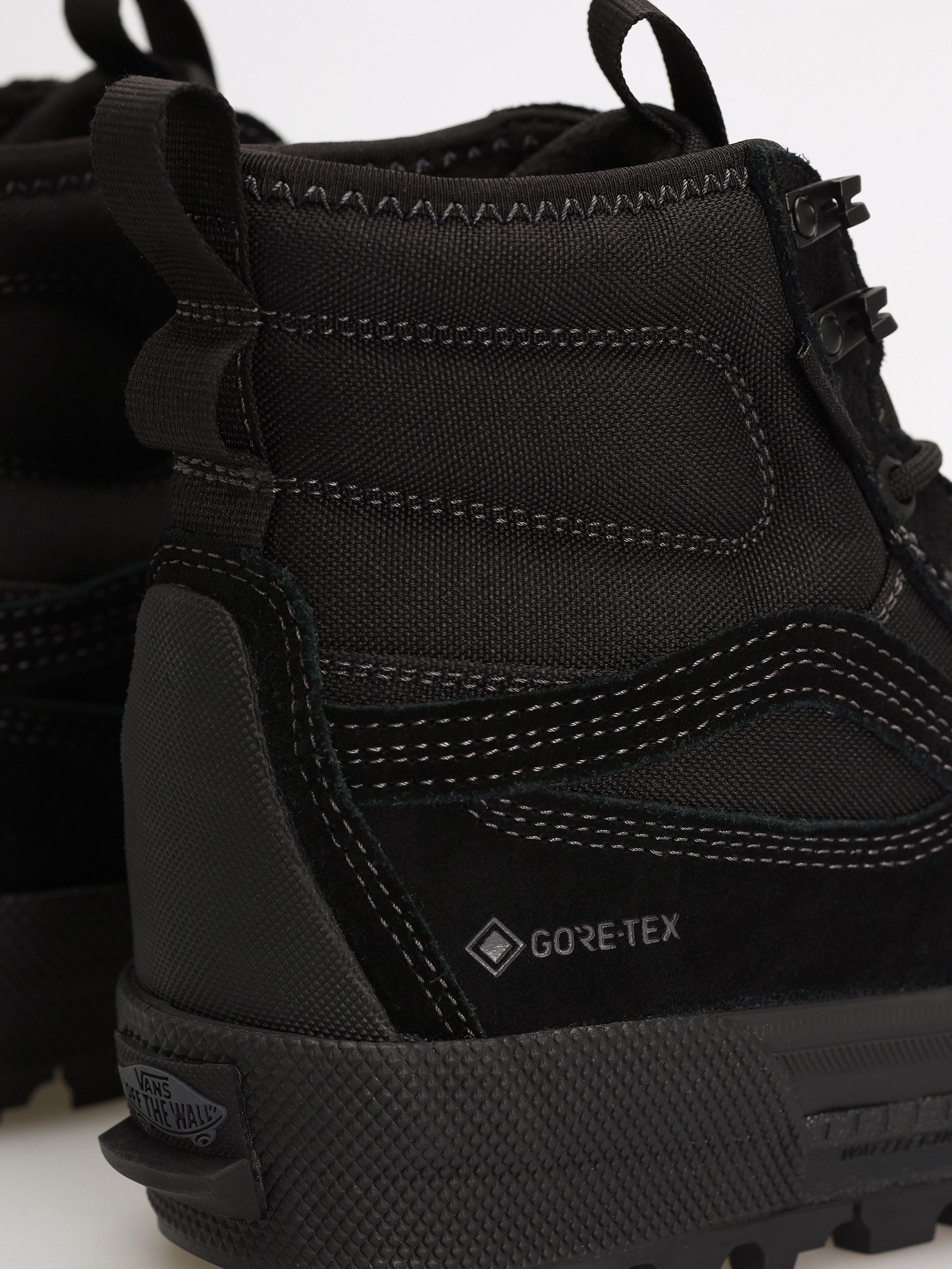 Topánky Vans Sk8 Hi Gore Tex MTE (blackout)