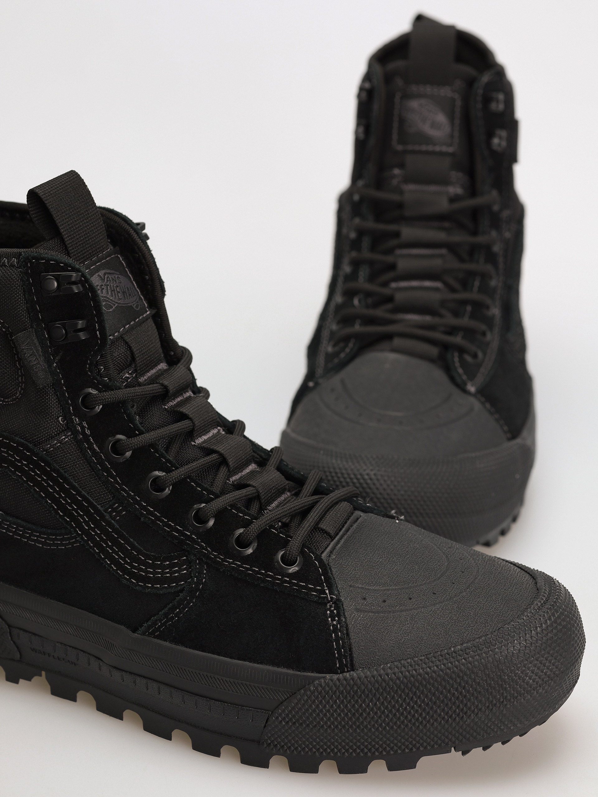 Topánky Vans Sk8 Hi Gore Tex MTE (blackout)