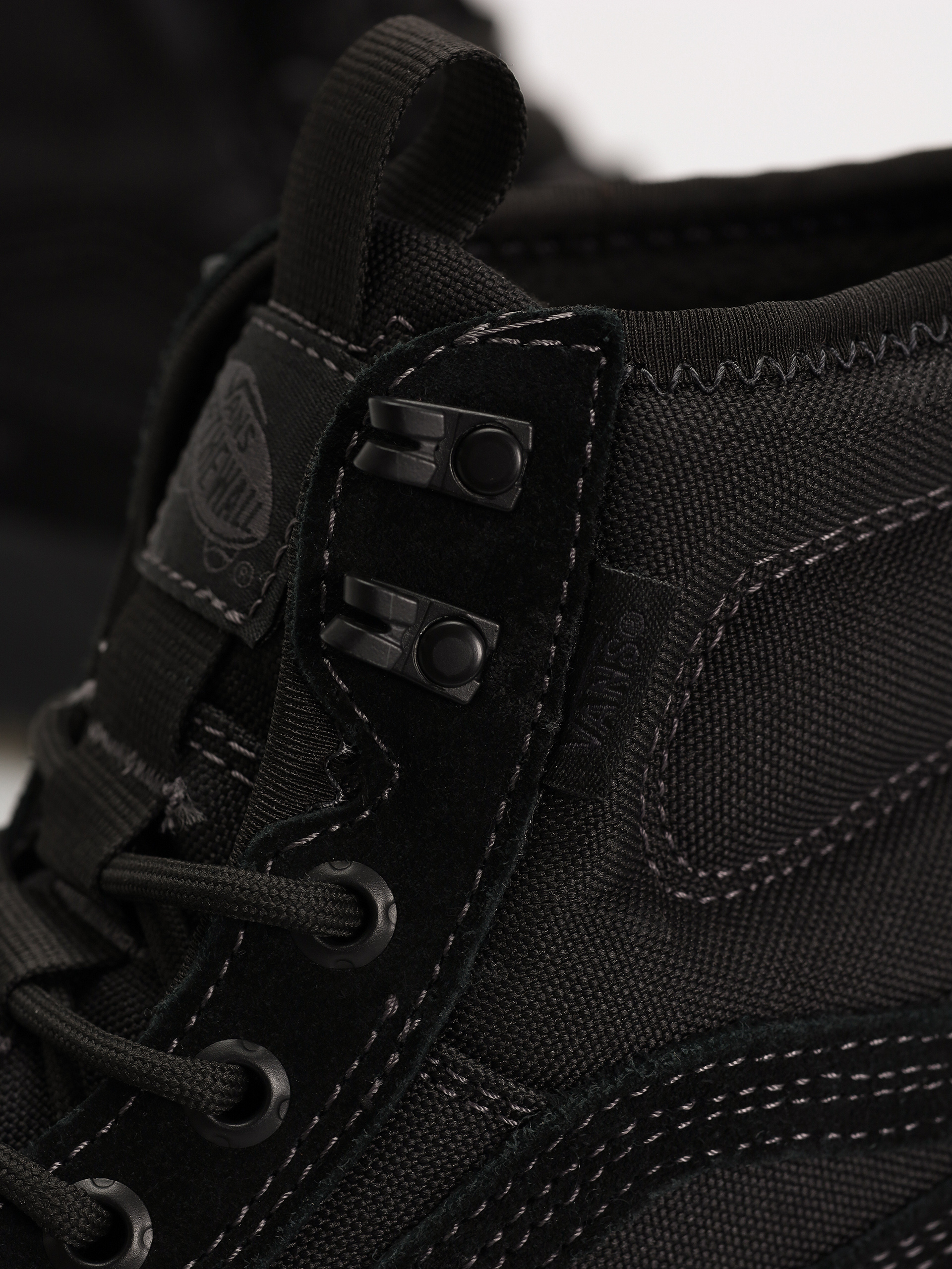 Topánky Vans Sk8 Hi Gore Tex MTE (blackout)