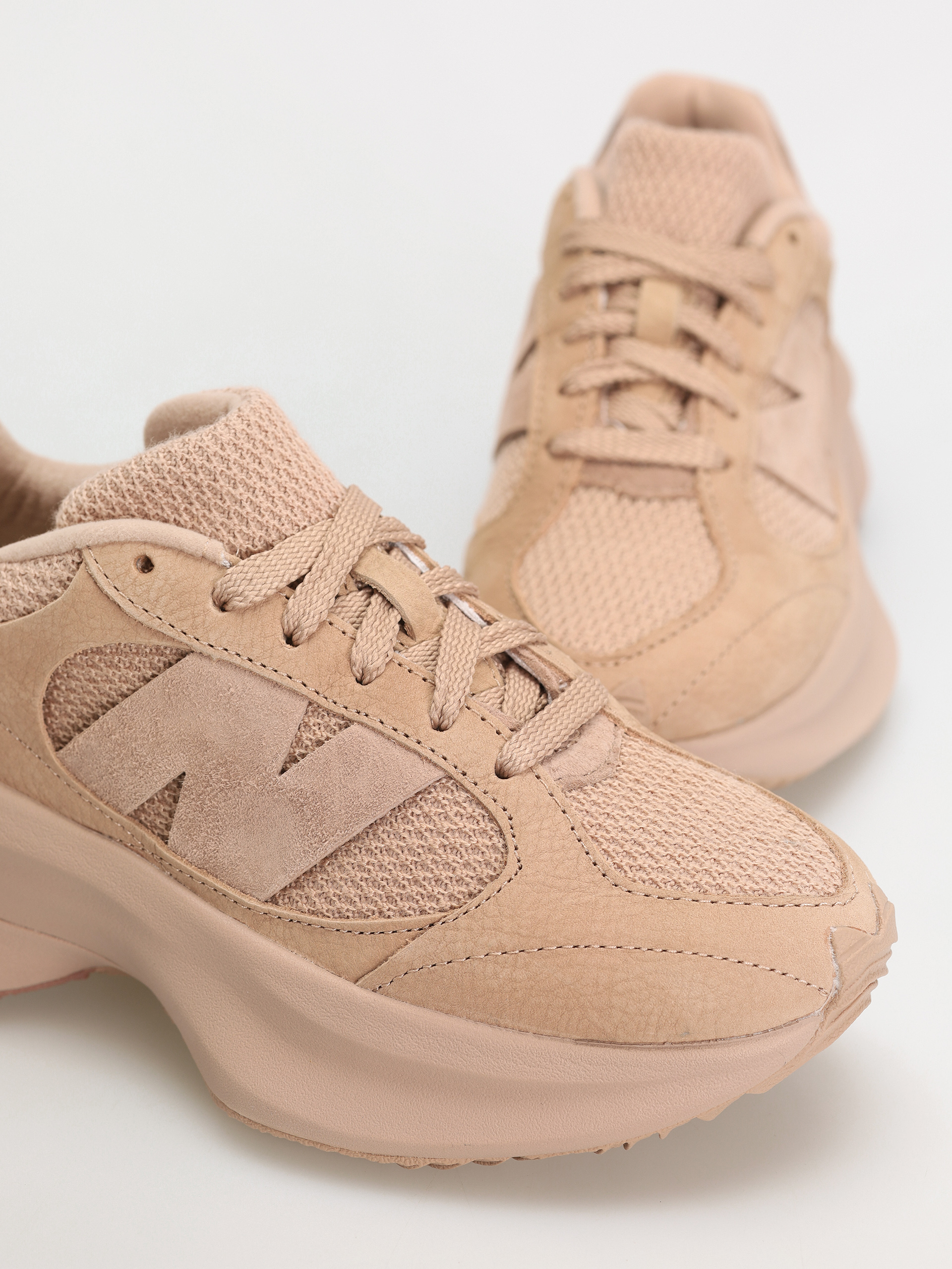 Topánky New Balance WRPD (taupe)
