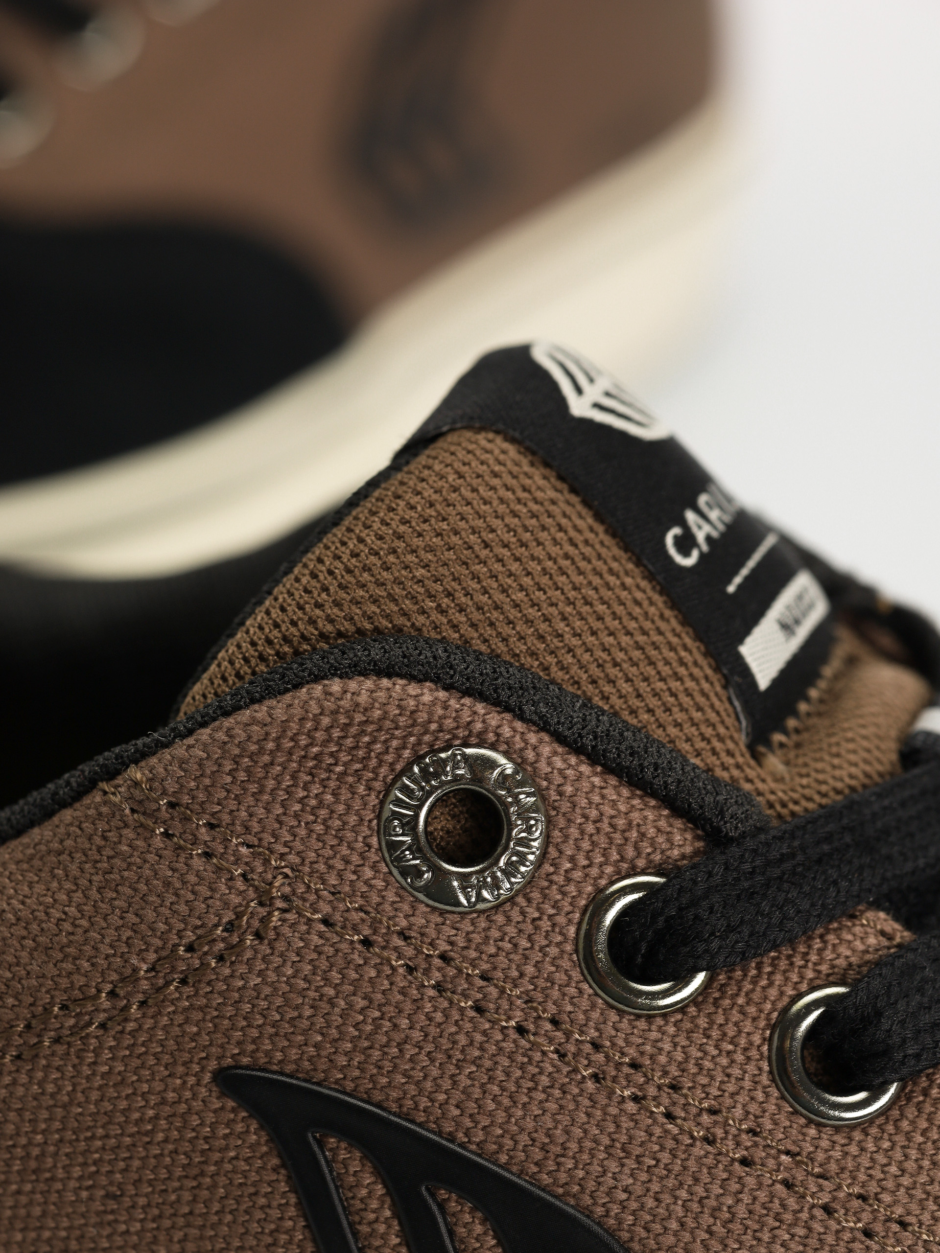 Topánky Cariuma Naioca Pro (black/dark khaki)