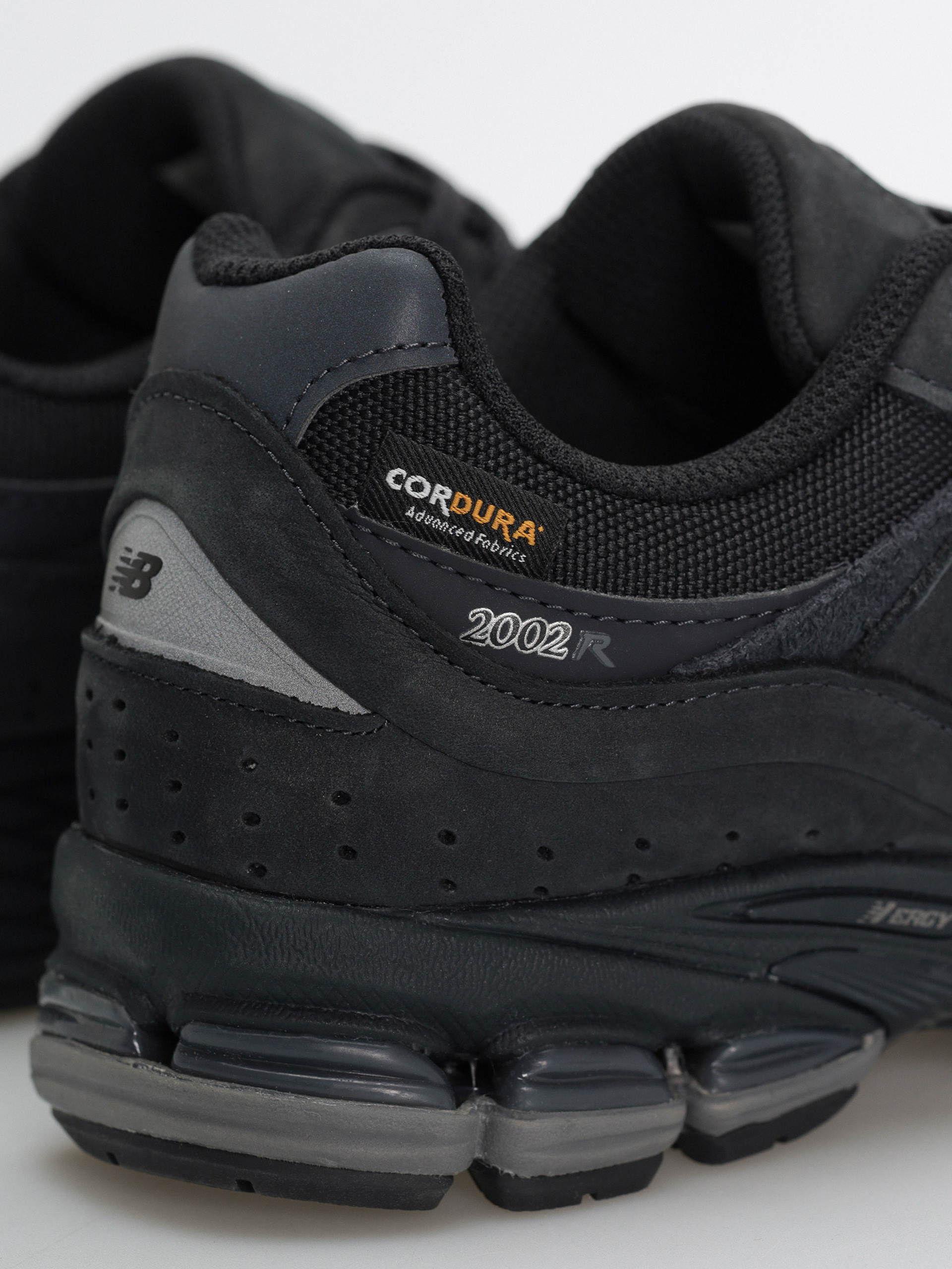 Topánky New Balance 2002 (black)