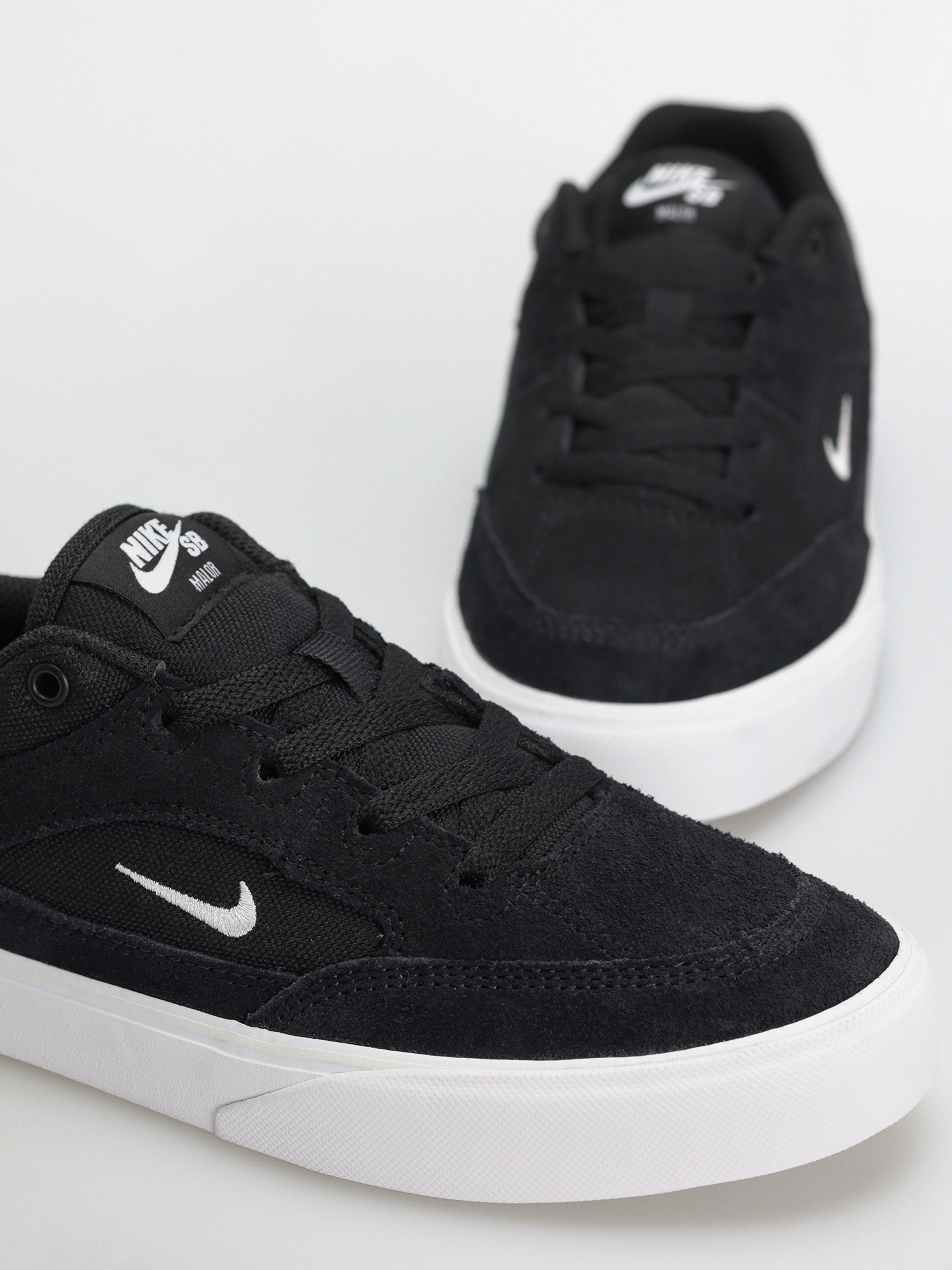 Topánky Nike SB Malor (black/white black white)
