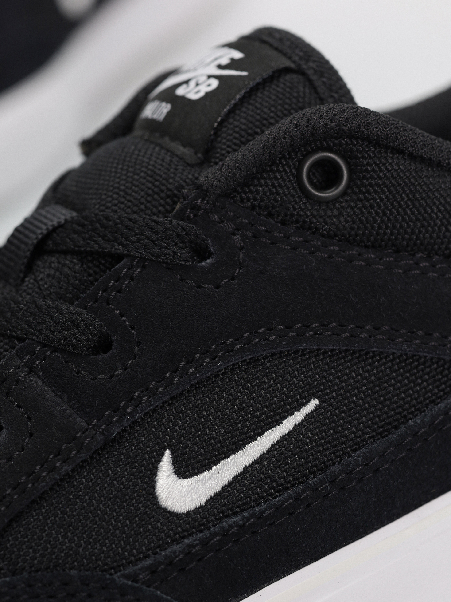 Topánky Nike SB Malor (black/white black white)