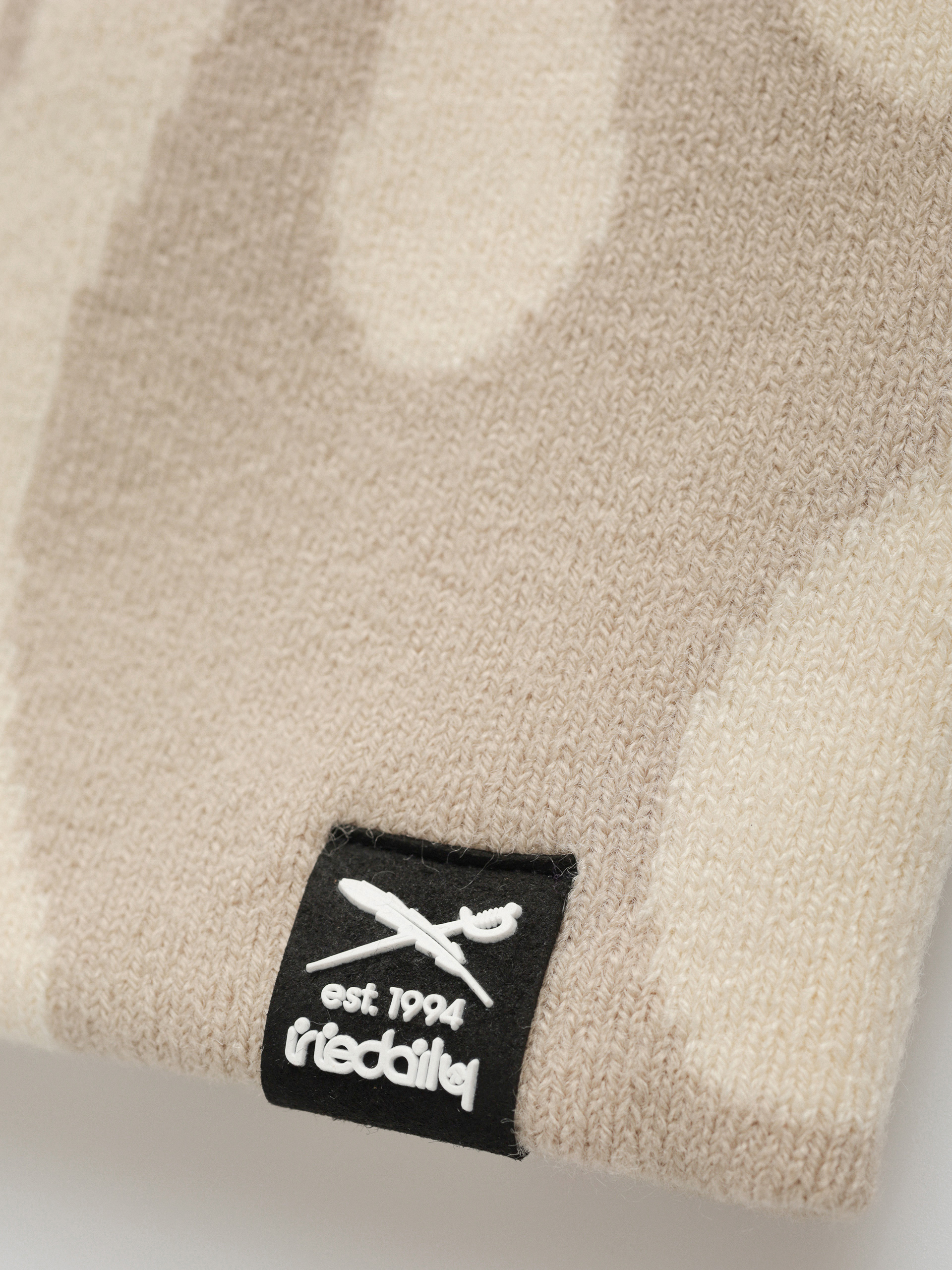 Čiapka Iriedaily Switchup (beige)