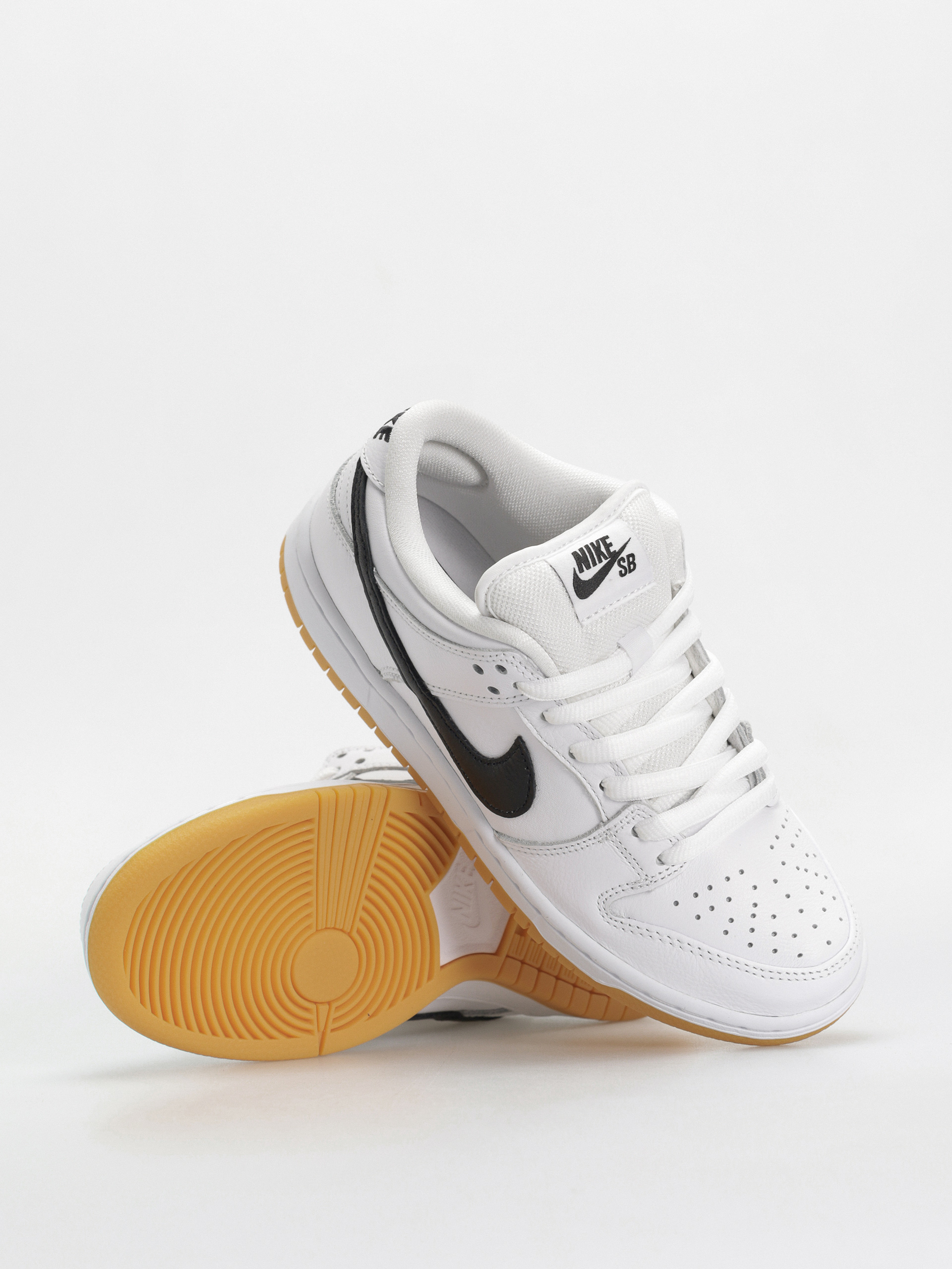 Topánky Nike SB Dunk Low Pro Aa (white/black white gum light brown)