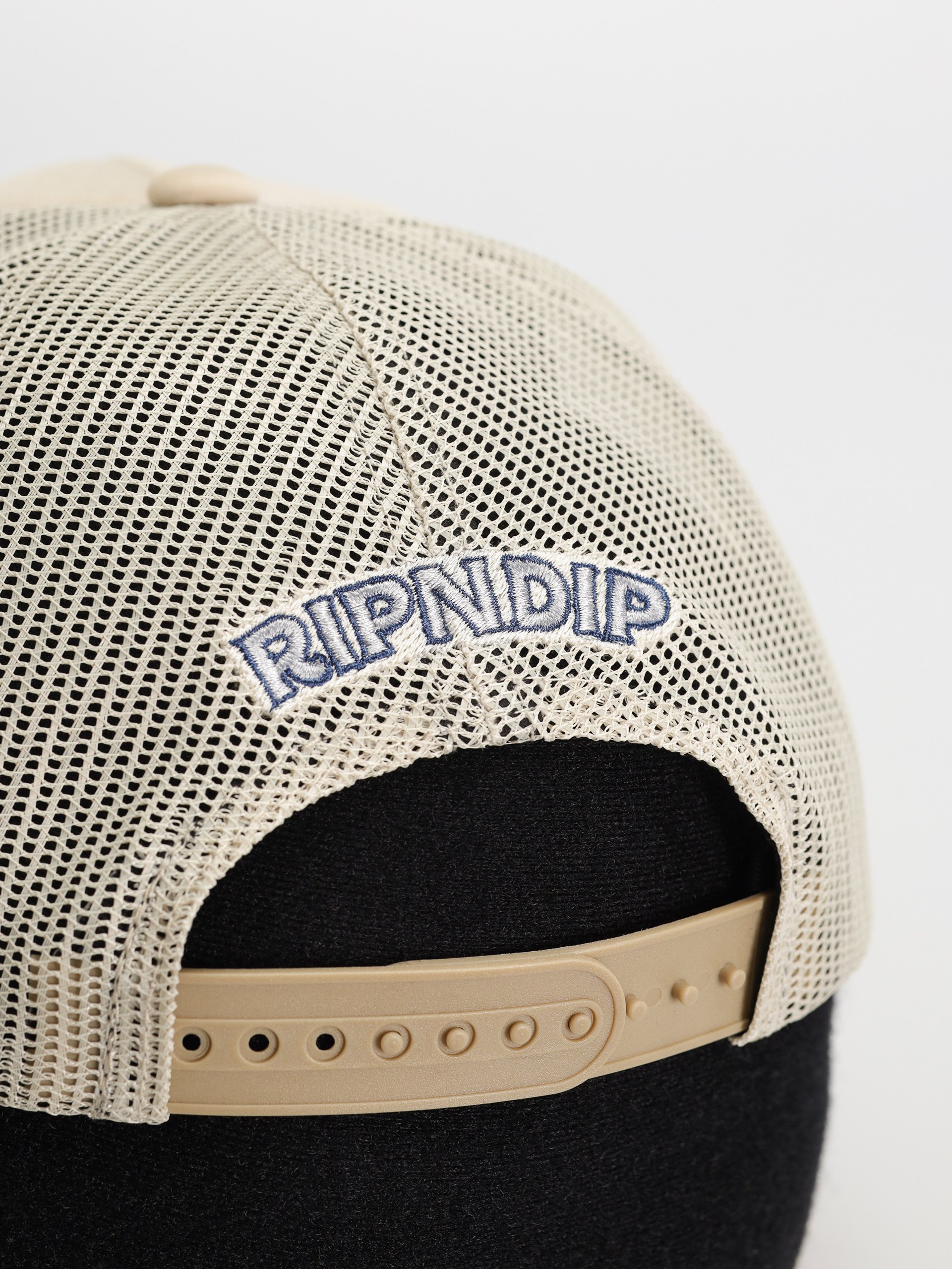 Šiltovka RipNDip Barnum Trucker (sand)