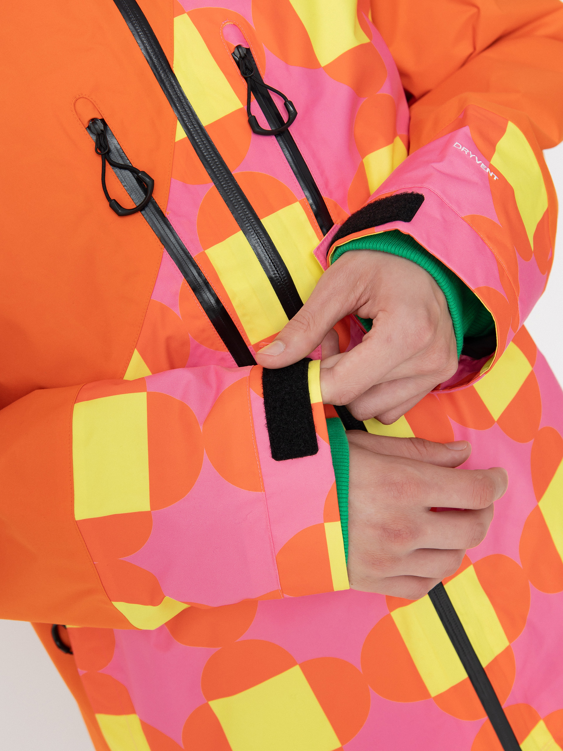 Bunda The North Face X Yinka Ilori 2L Rainshell (gamma pink lets blossom)