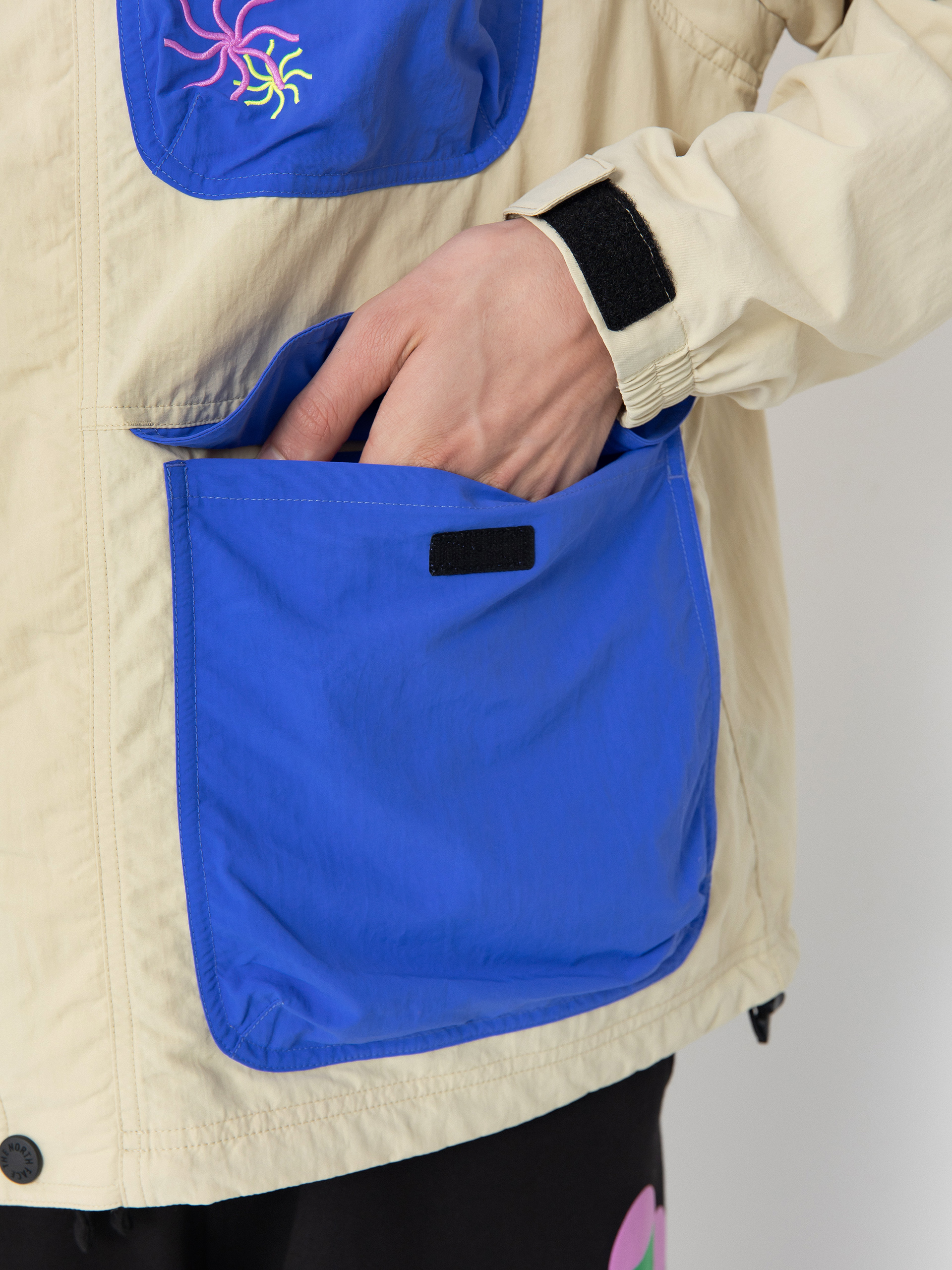 Bunda The North Face X Yinka Ilori Convertible (gravel)