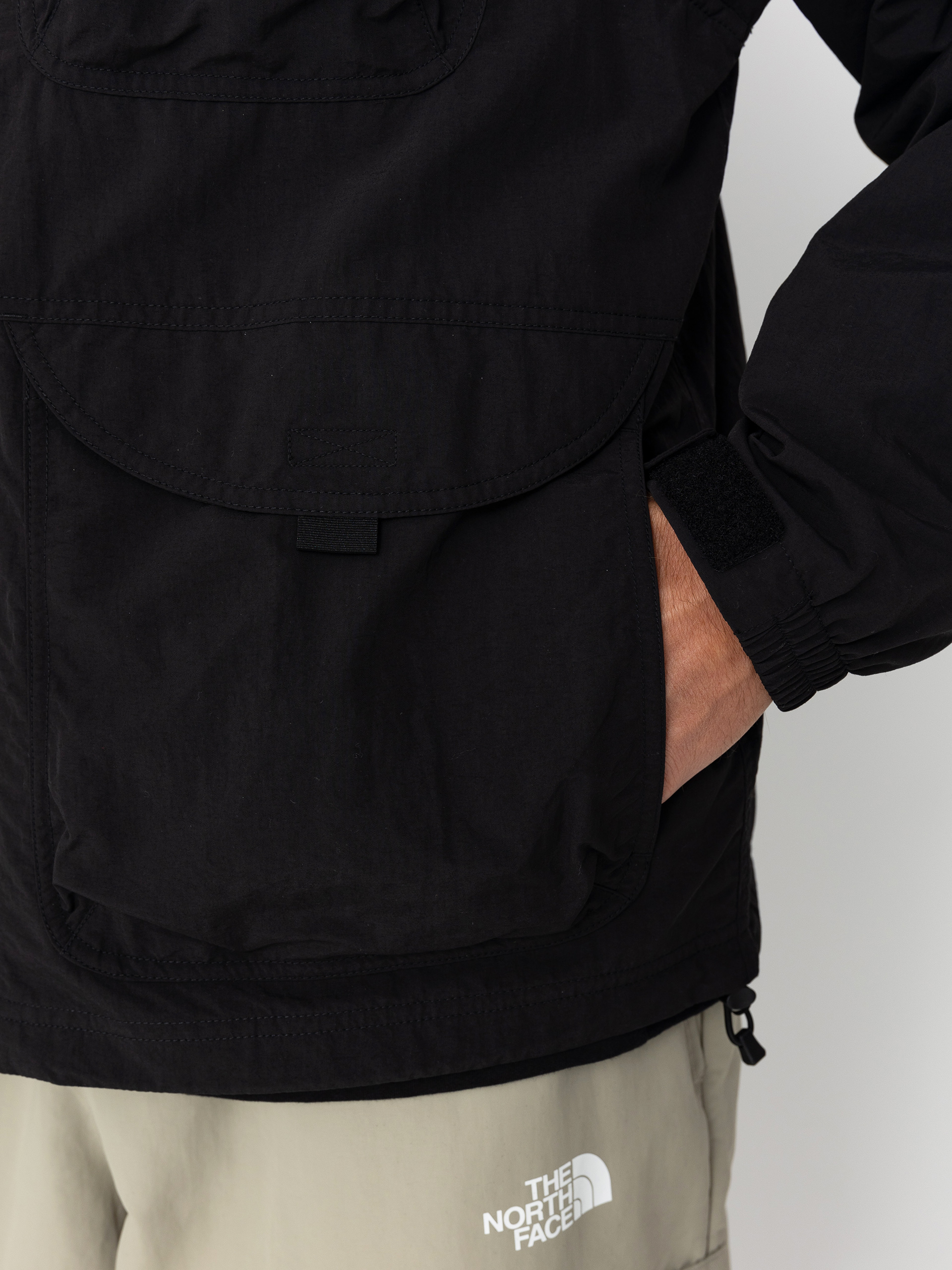 Bunda The North Face X Yinka Ilori Convertible (tnf black)