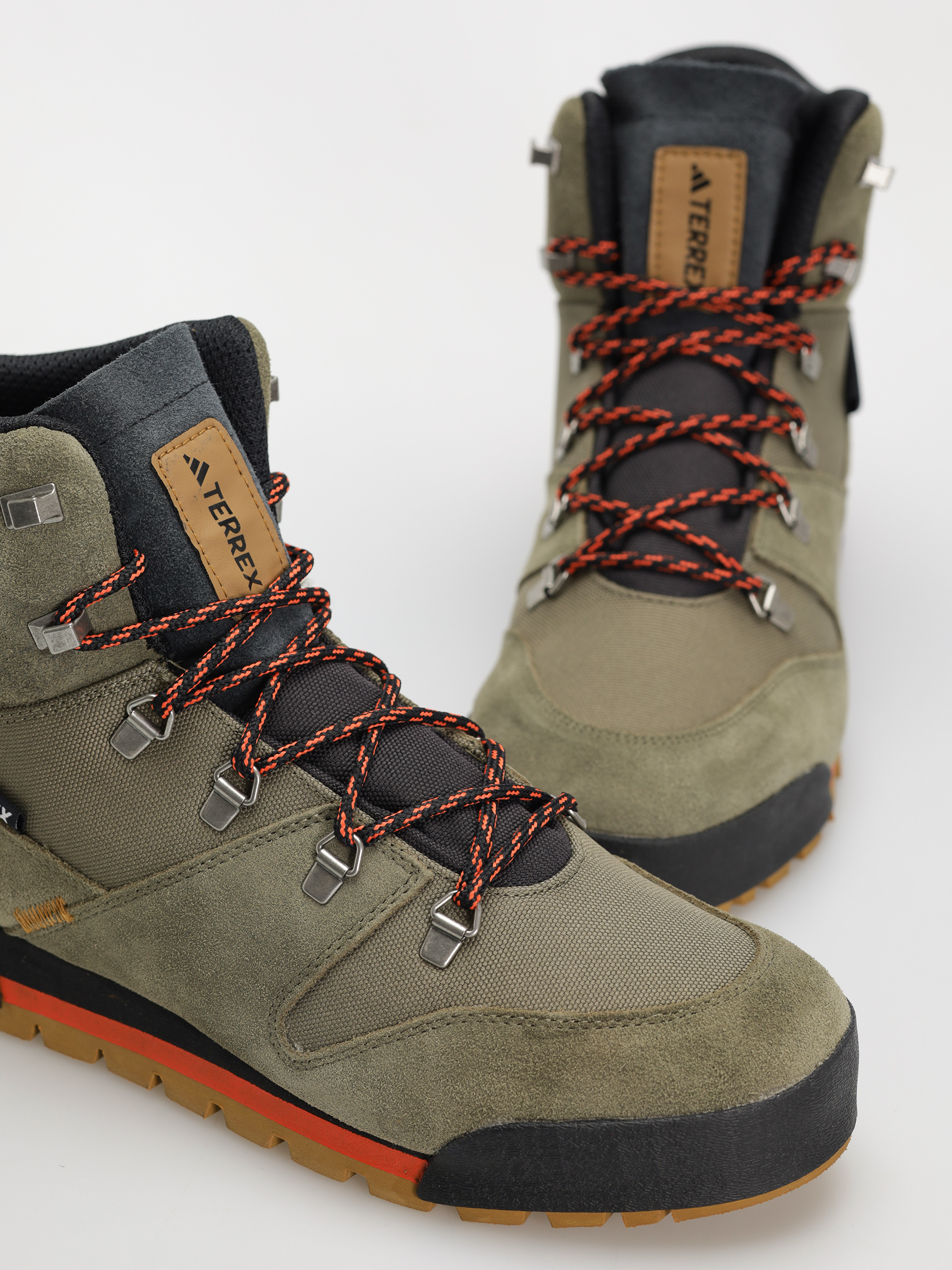 Topánky adidas Terrex Snowpitch C. (olistr/brostr/seimor)