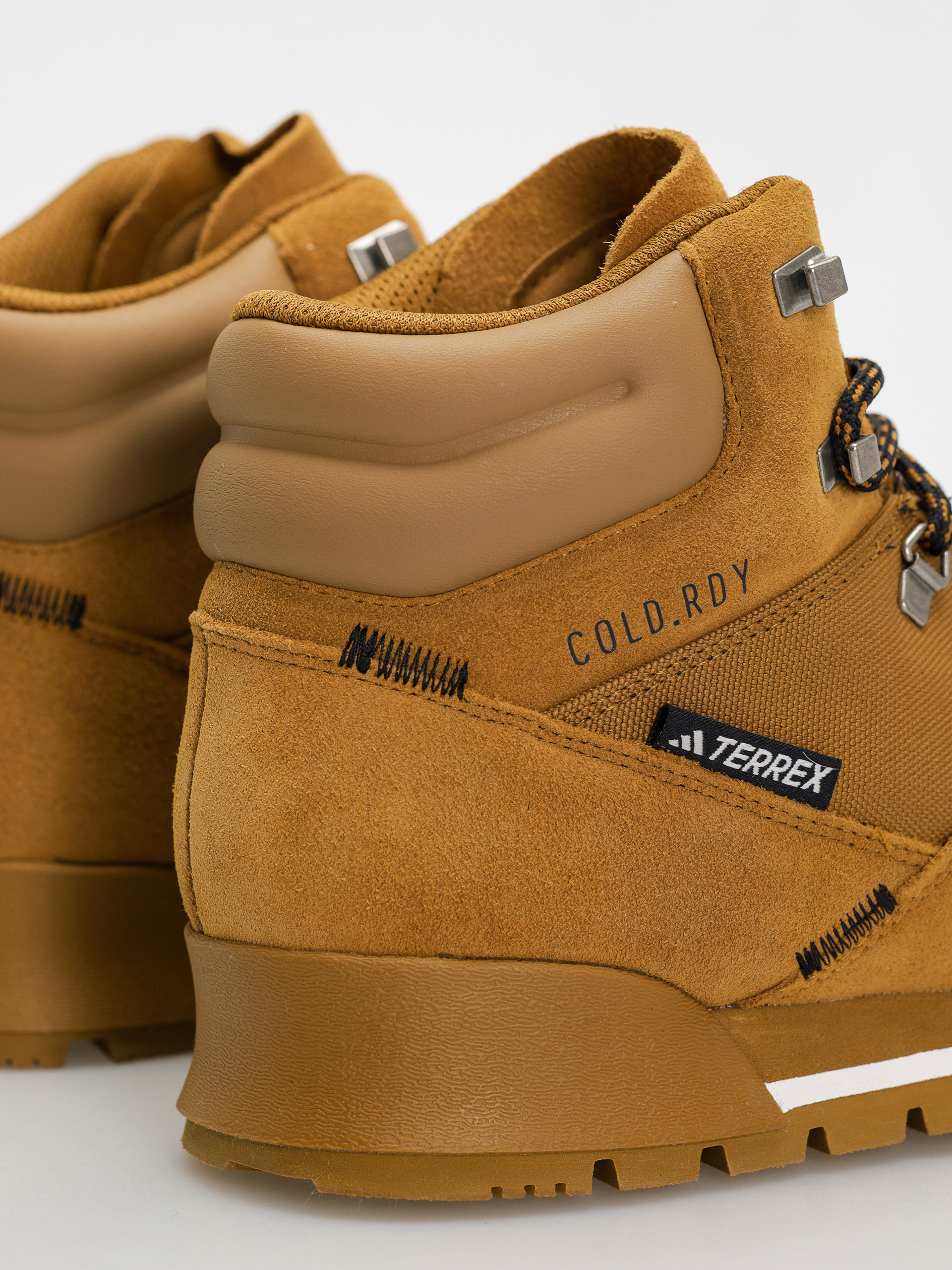 Topánky adidas Terrex Snowpitch C. (brostr/brostr/seimor)