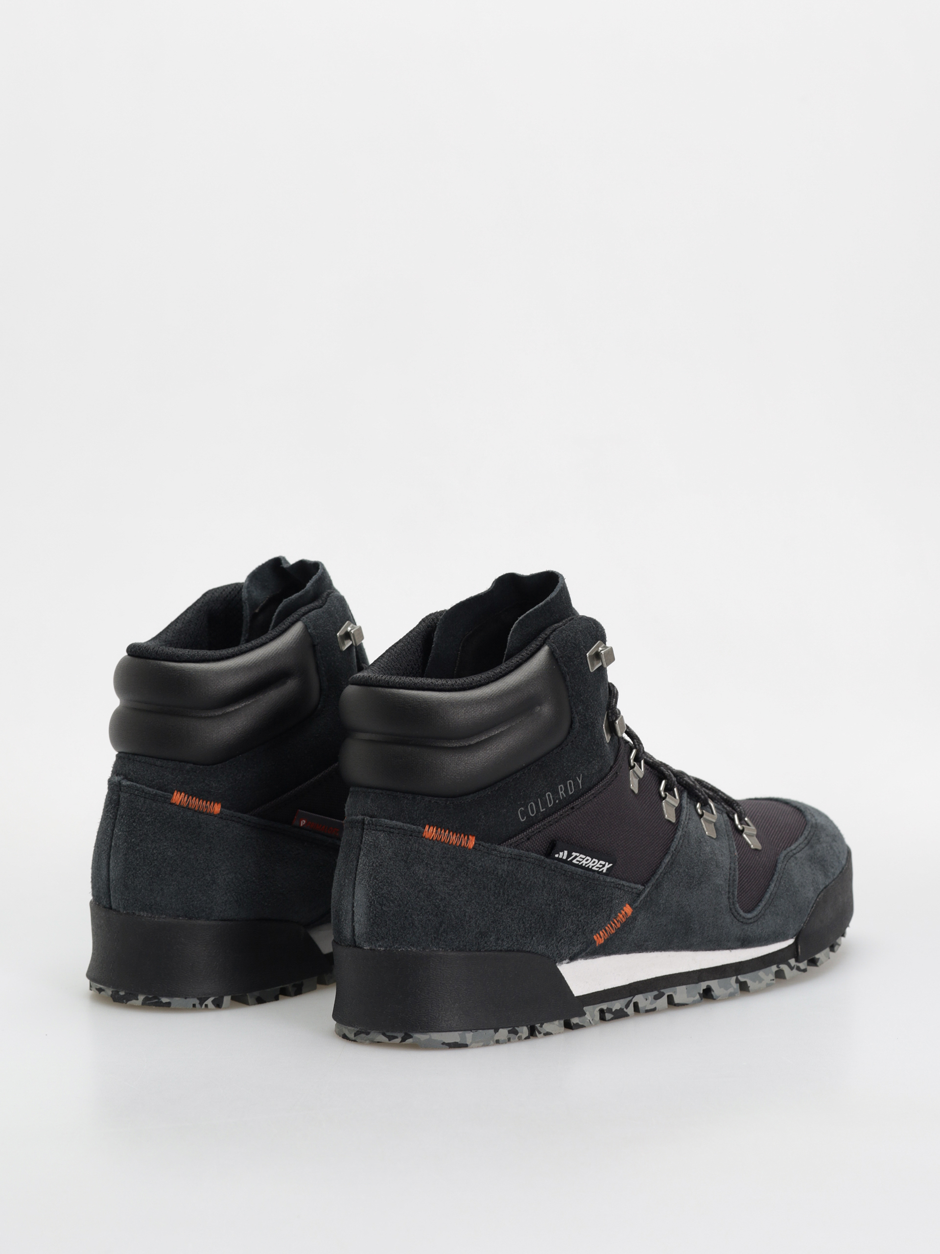 Topánky adidas Terrex Snowpitch C. (cblack/cblack/seimor)