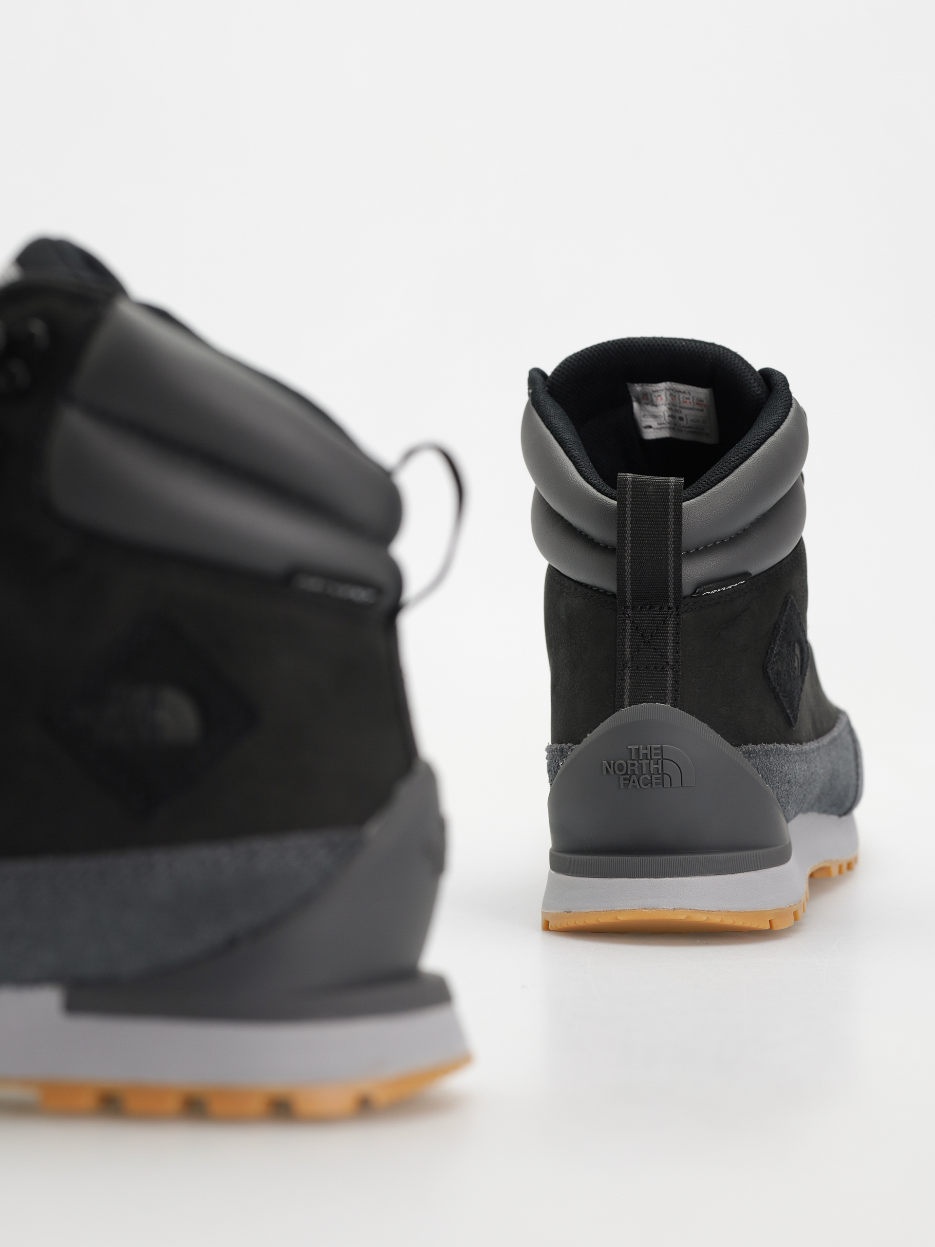 Topánky The North Face Back To Berkeley Iv Leather Wp (tnf black/asphalt grey)