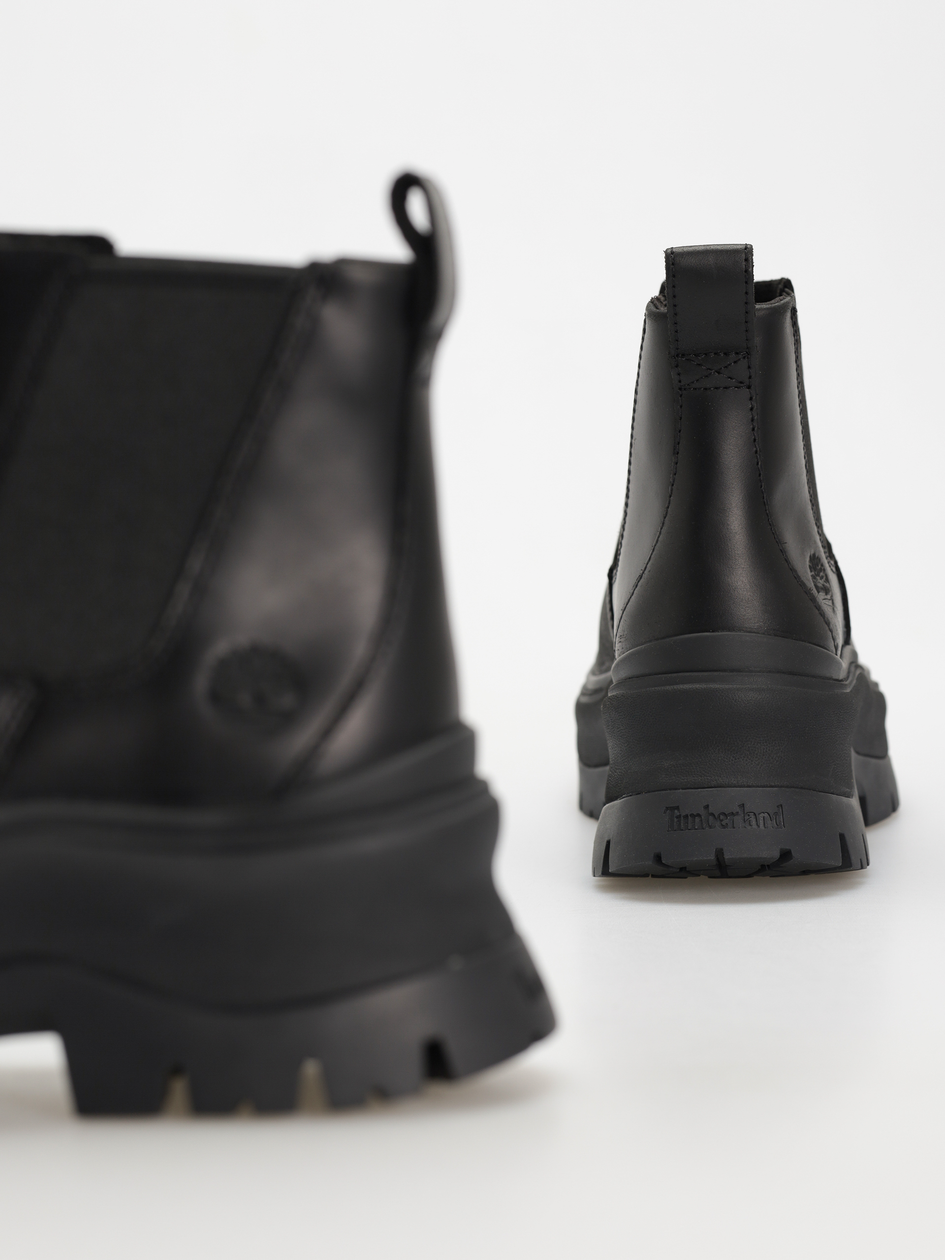 Zimné topánky Timberland Roxie Lane Mid Chelsea Wmn (black full grain)