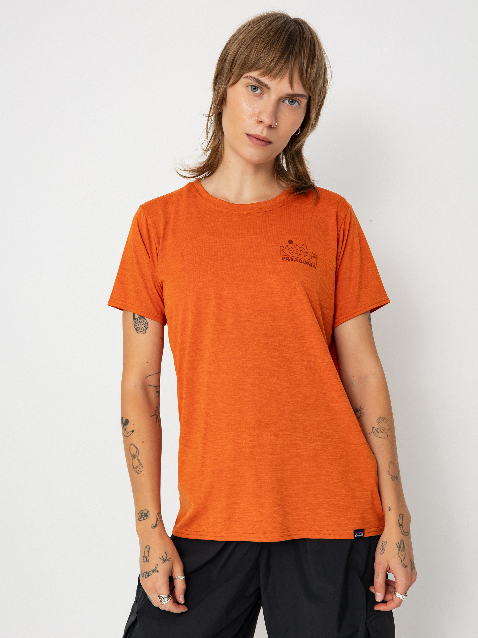 Tričko Patagonia Cap Cool Daily Graphic Lands Wmn (trailways redtail rust x dye)