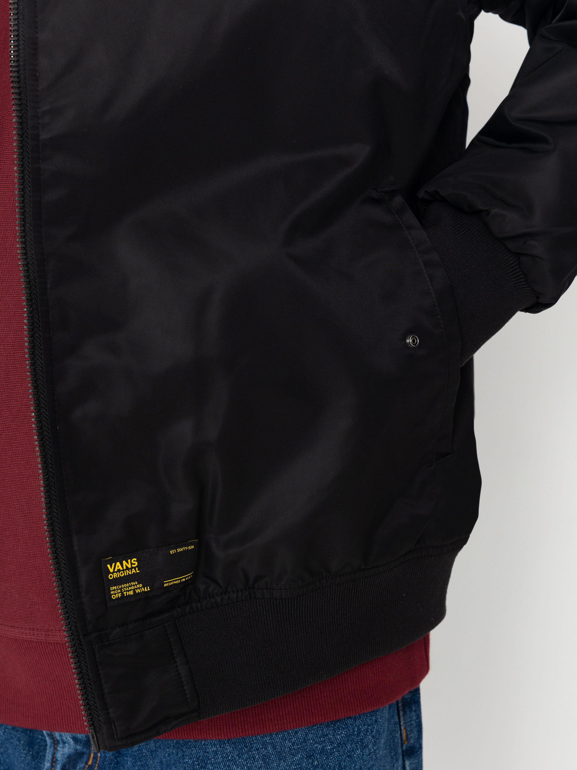 Bunda Vans Copley Bomber (black)