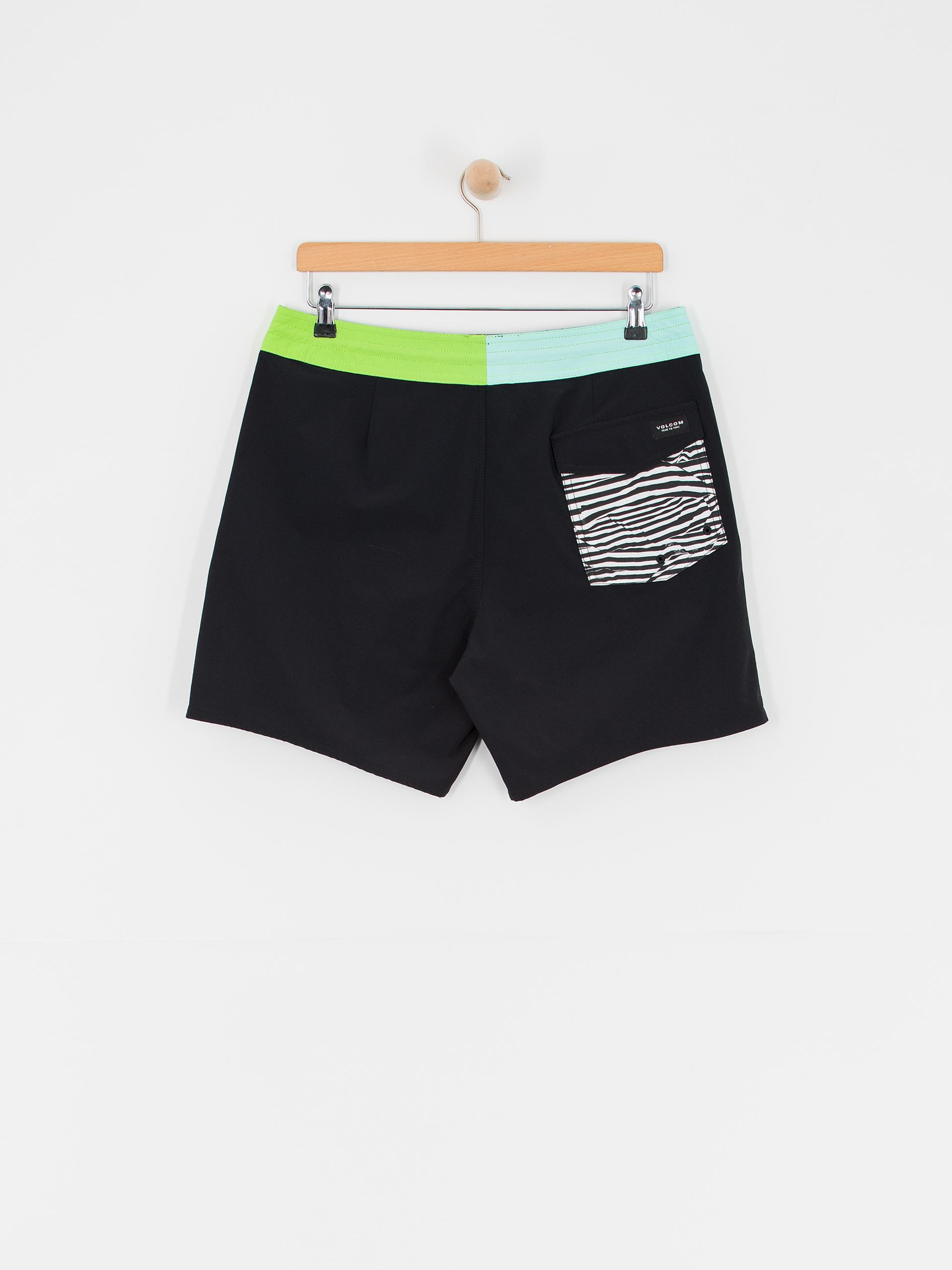 Plážové kraťasy Volcom About Time Liberators 17 (black)