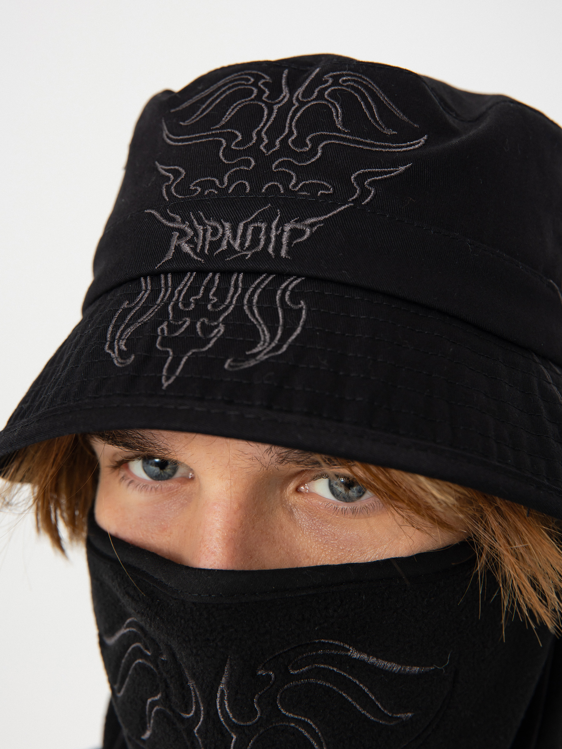 Klobúk RipNDip Volt Face Mask Bucket Hat (black)
