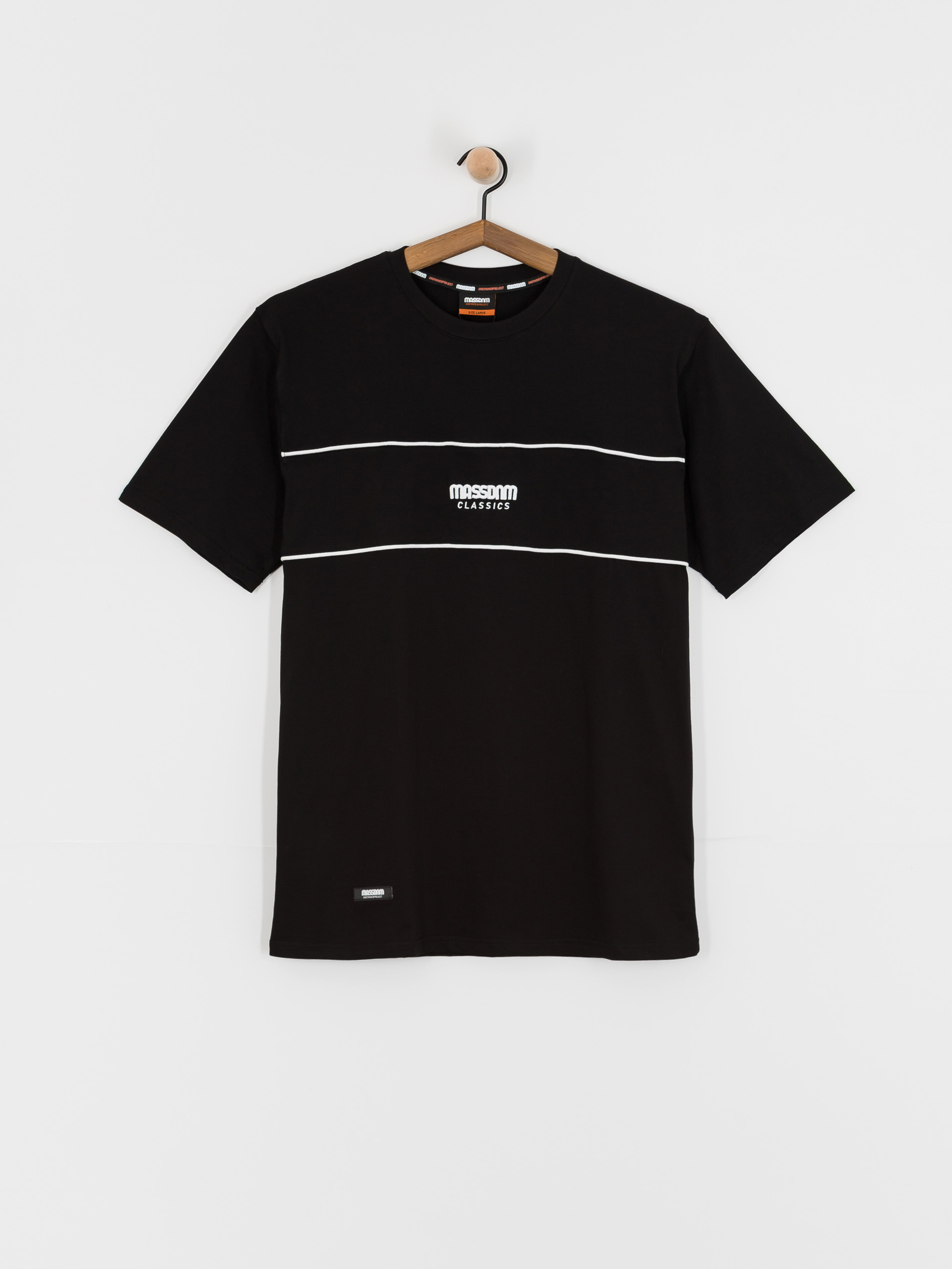 Tričko MassDnm Classic Cut (black)