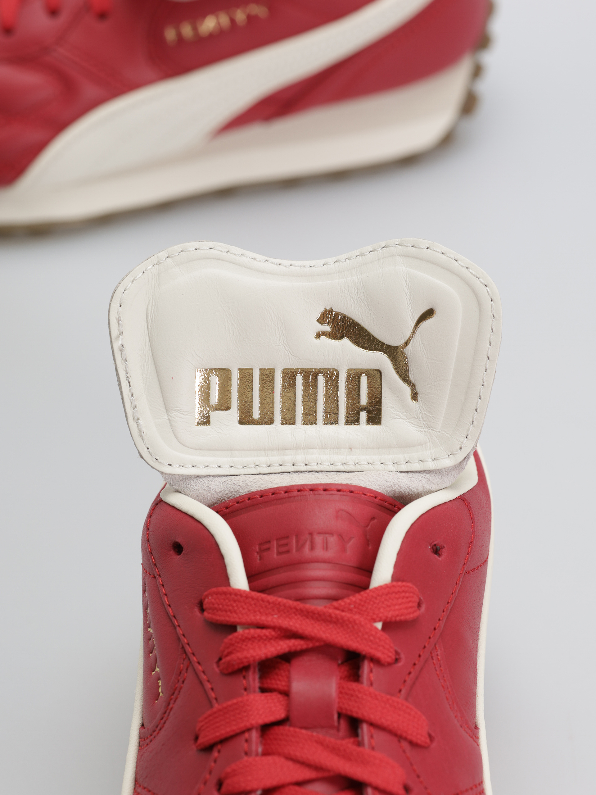 Topánky Puma X Fenty Avanti L (club red)