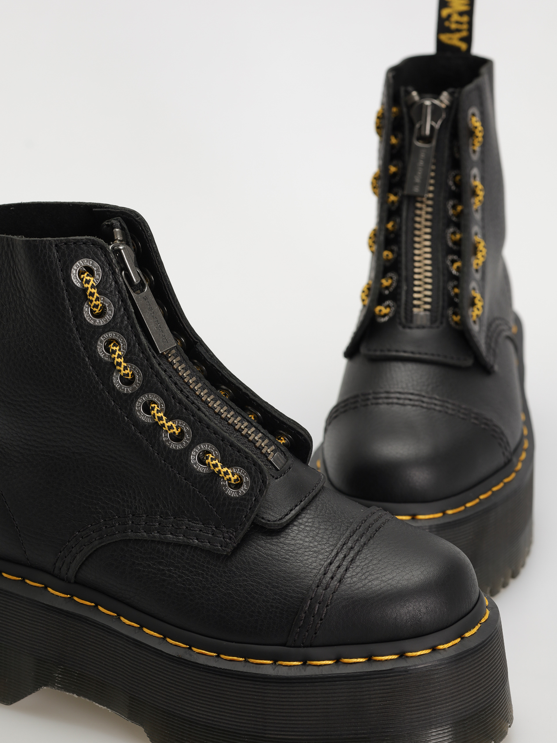 Topánky Dr. Martens Sinclair Max Wmn (black pisa)