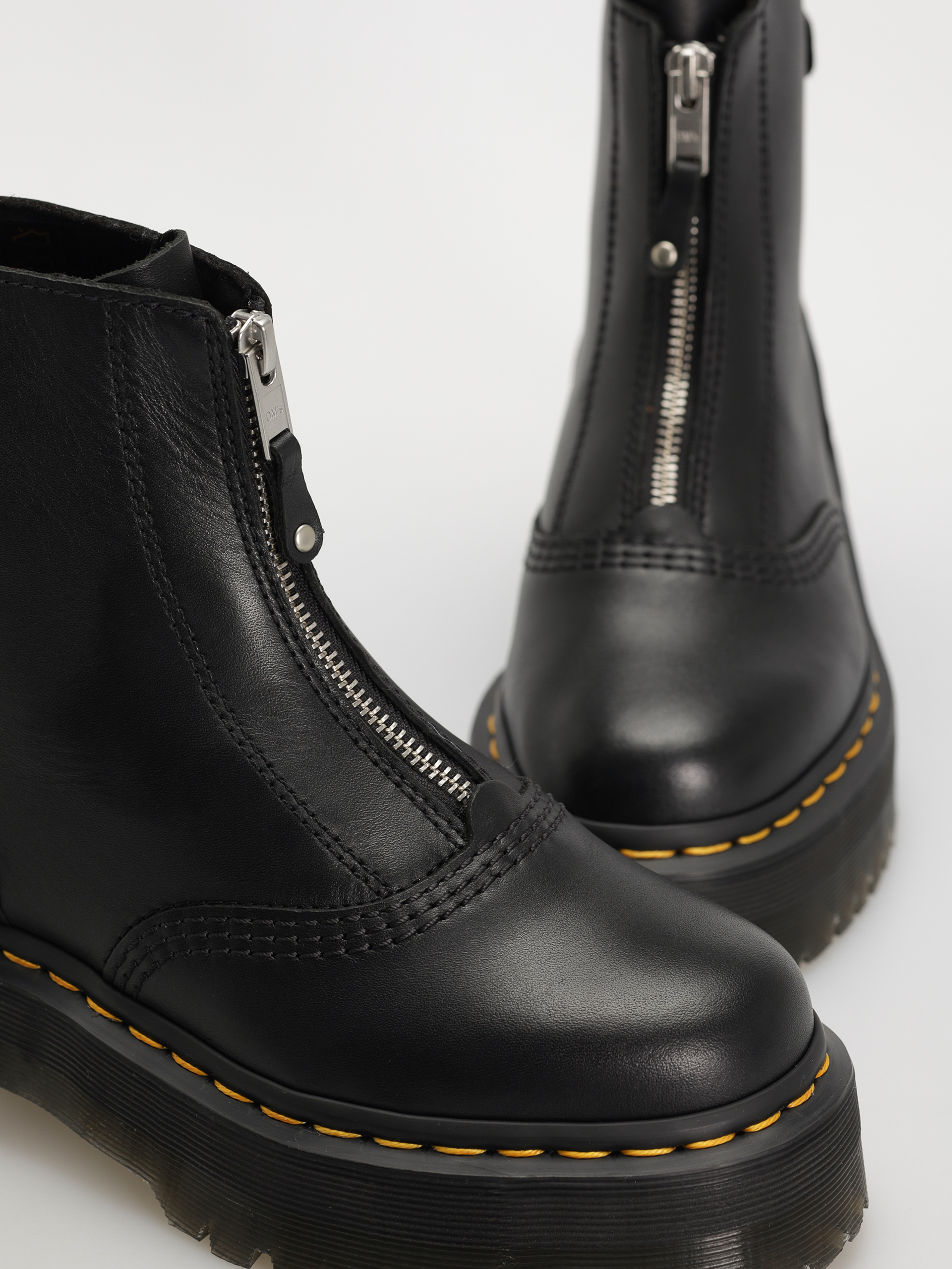 Topánky Dr. Martens Jetta Wmn (black sendal)