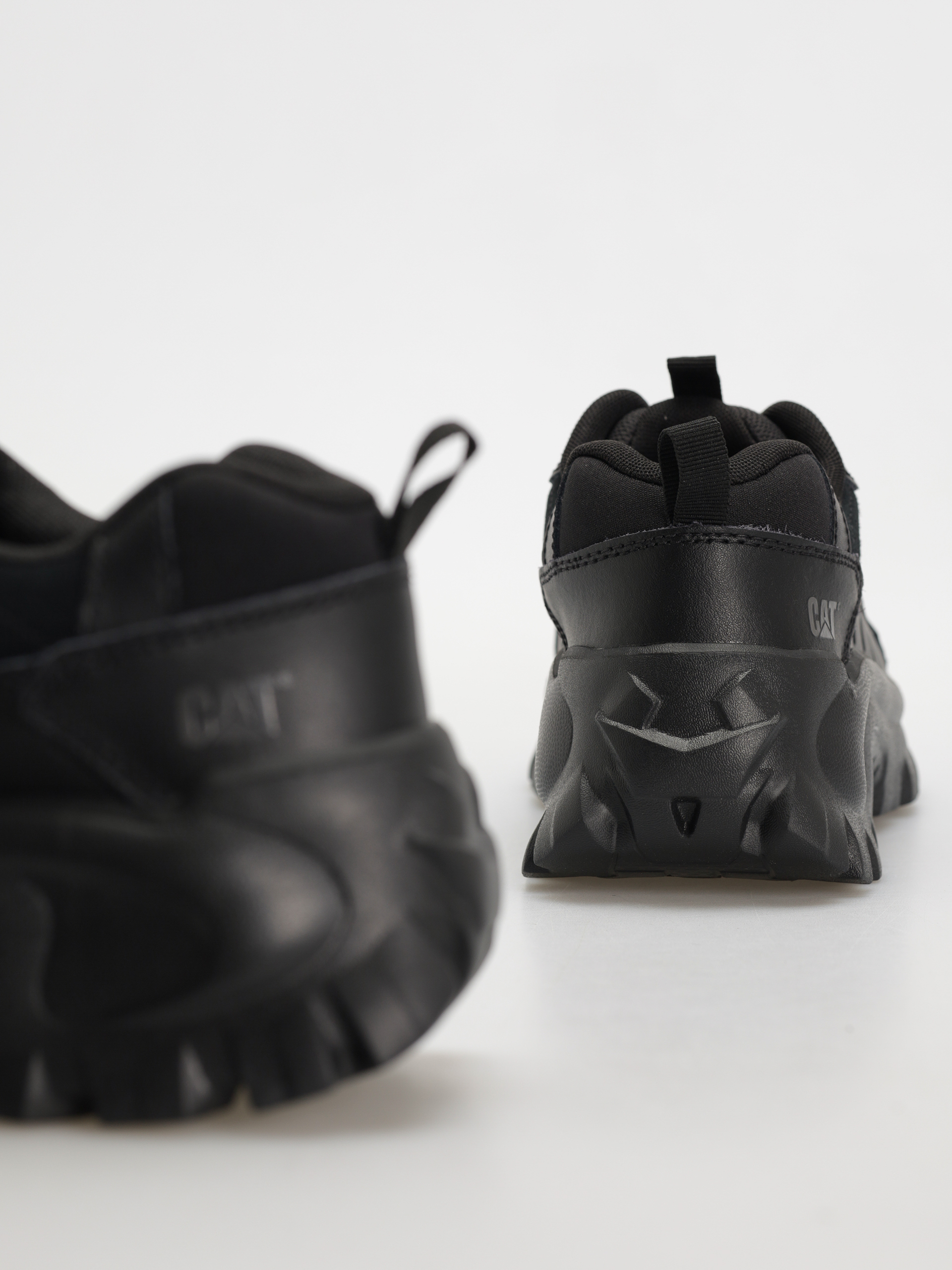 Topánky Caterpillar Intruder Essential (black/black)