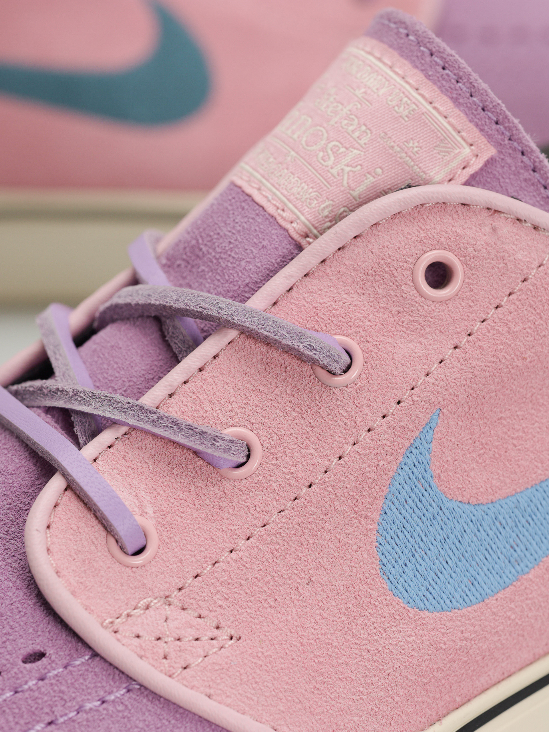 Topánky Nike SB Zoom Janoski OG+ (lilac/noise aqua med soft pink)