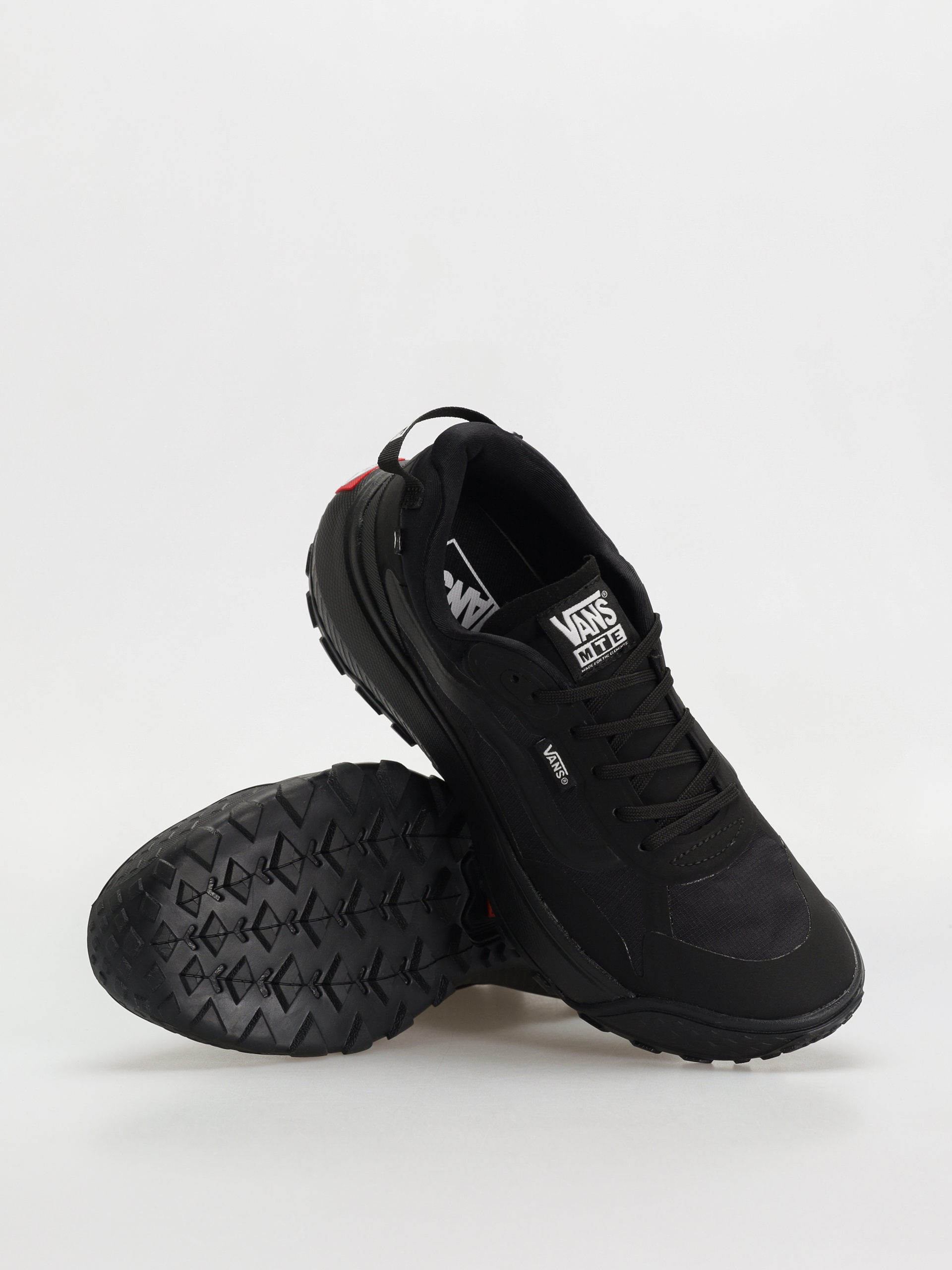 Topánky Vans Crosspath MTE (black/black)
