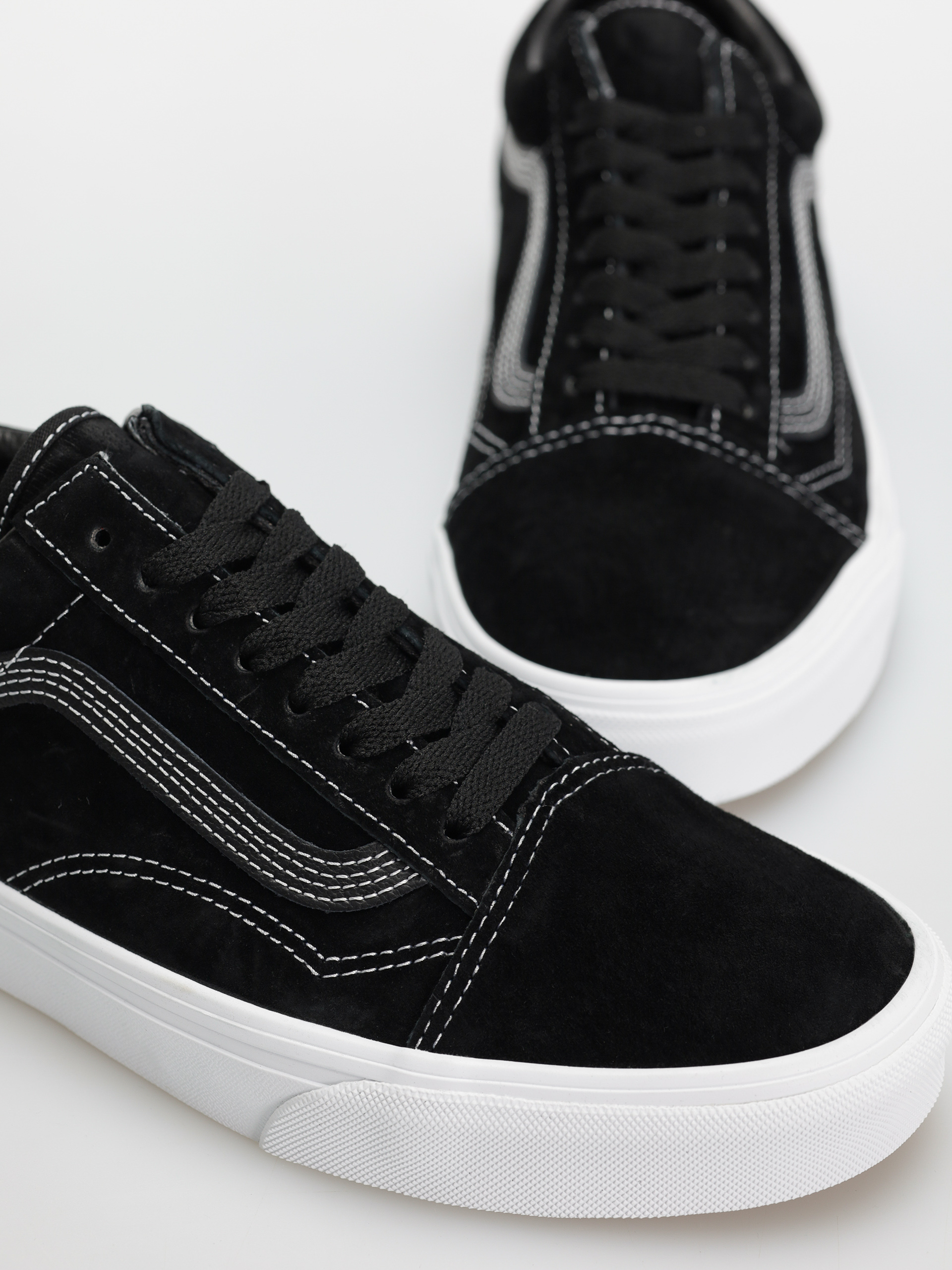 Topánky Vans Old Skool (pig suede black)