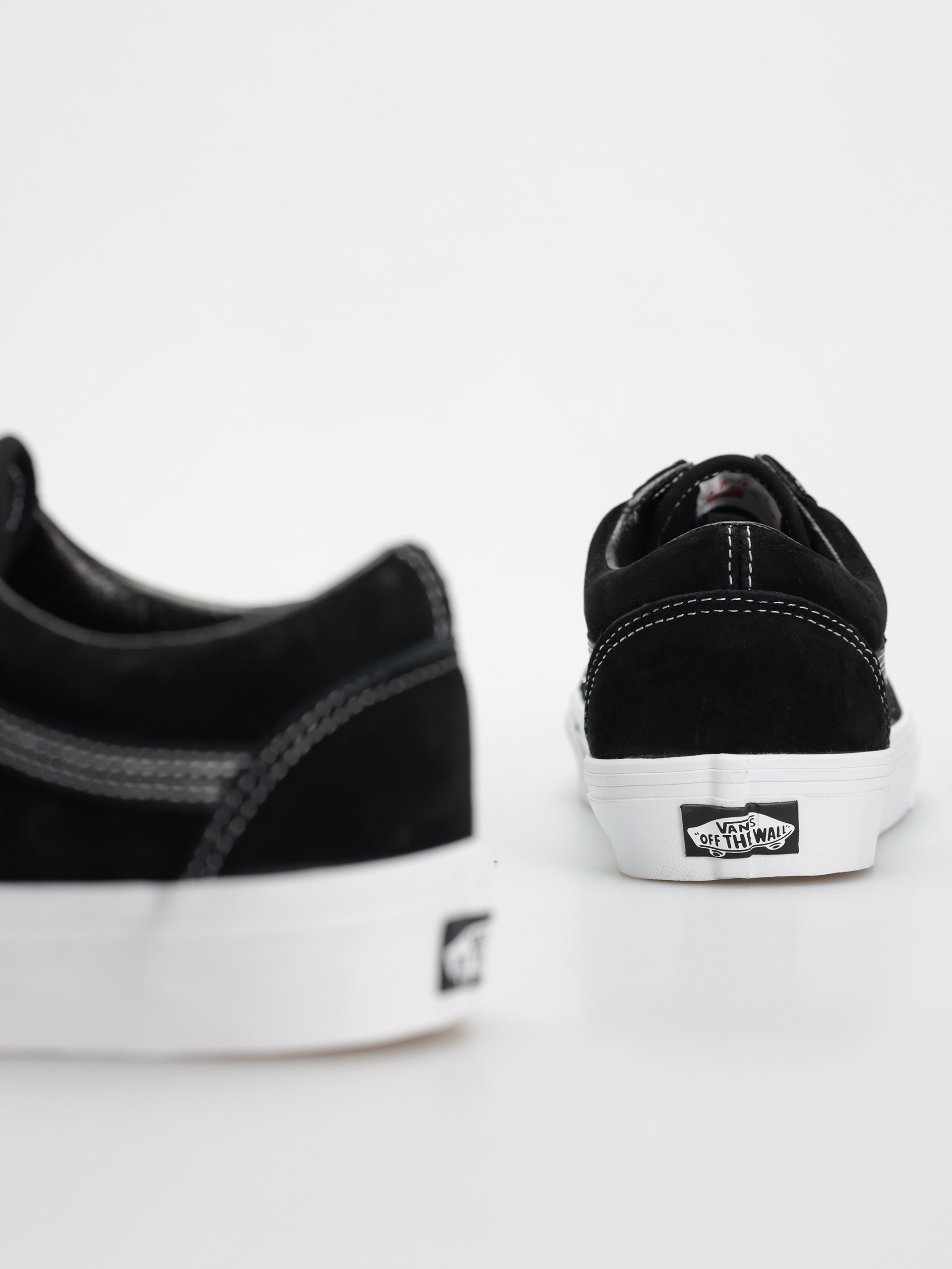 Topánky Vans Old Skool (pig suede black)