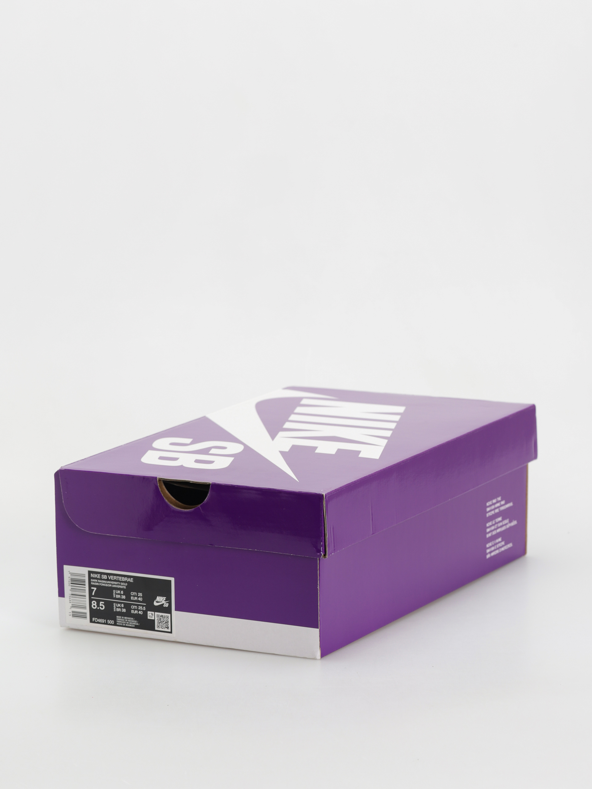 Topánky Nike SB Vertebrae (dark raisin/university gold black)