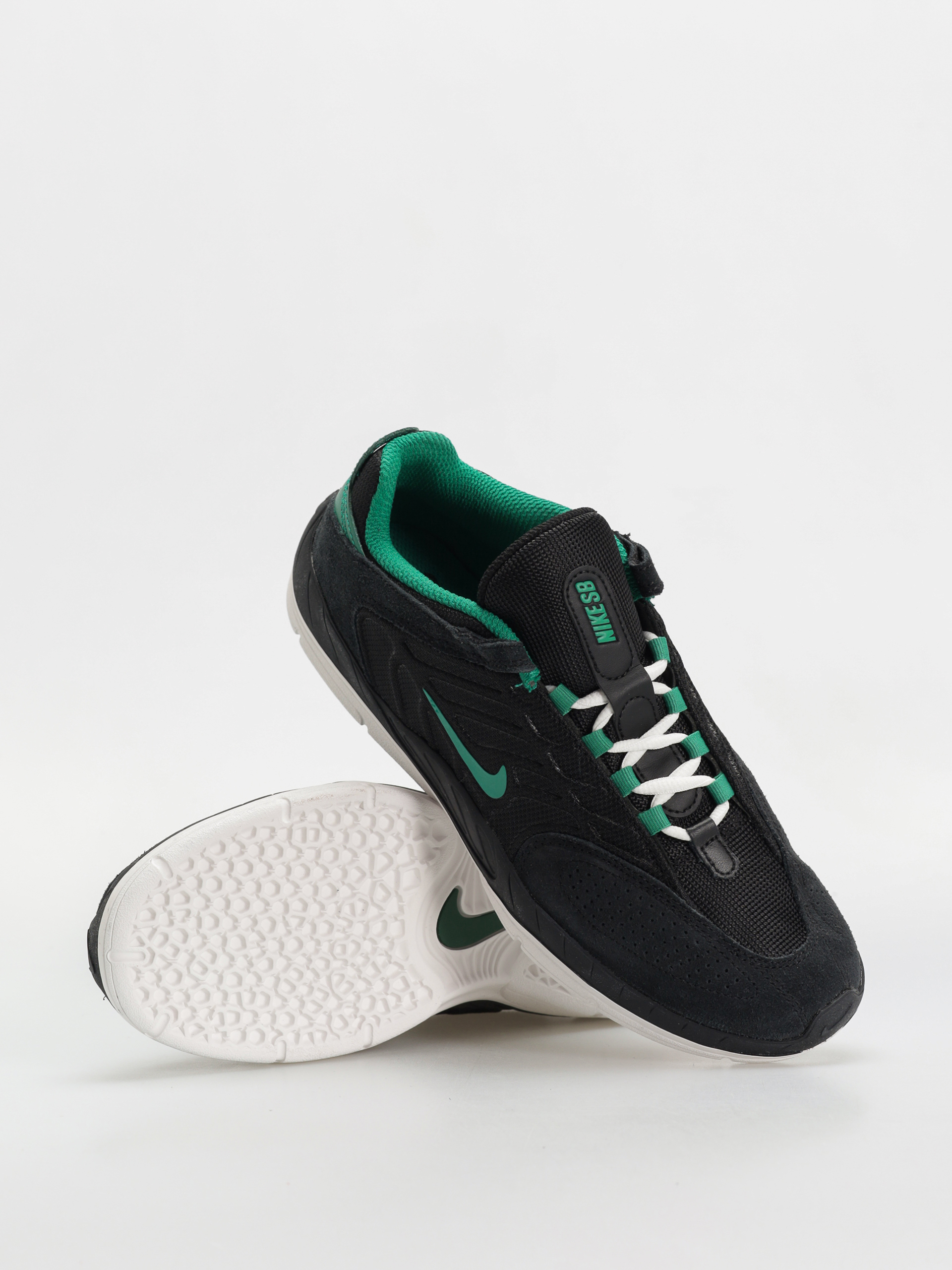Topánky Nike SB Vertebrae (black/malachite black summit white)