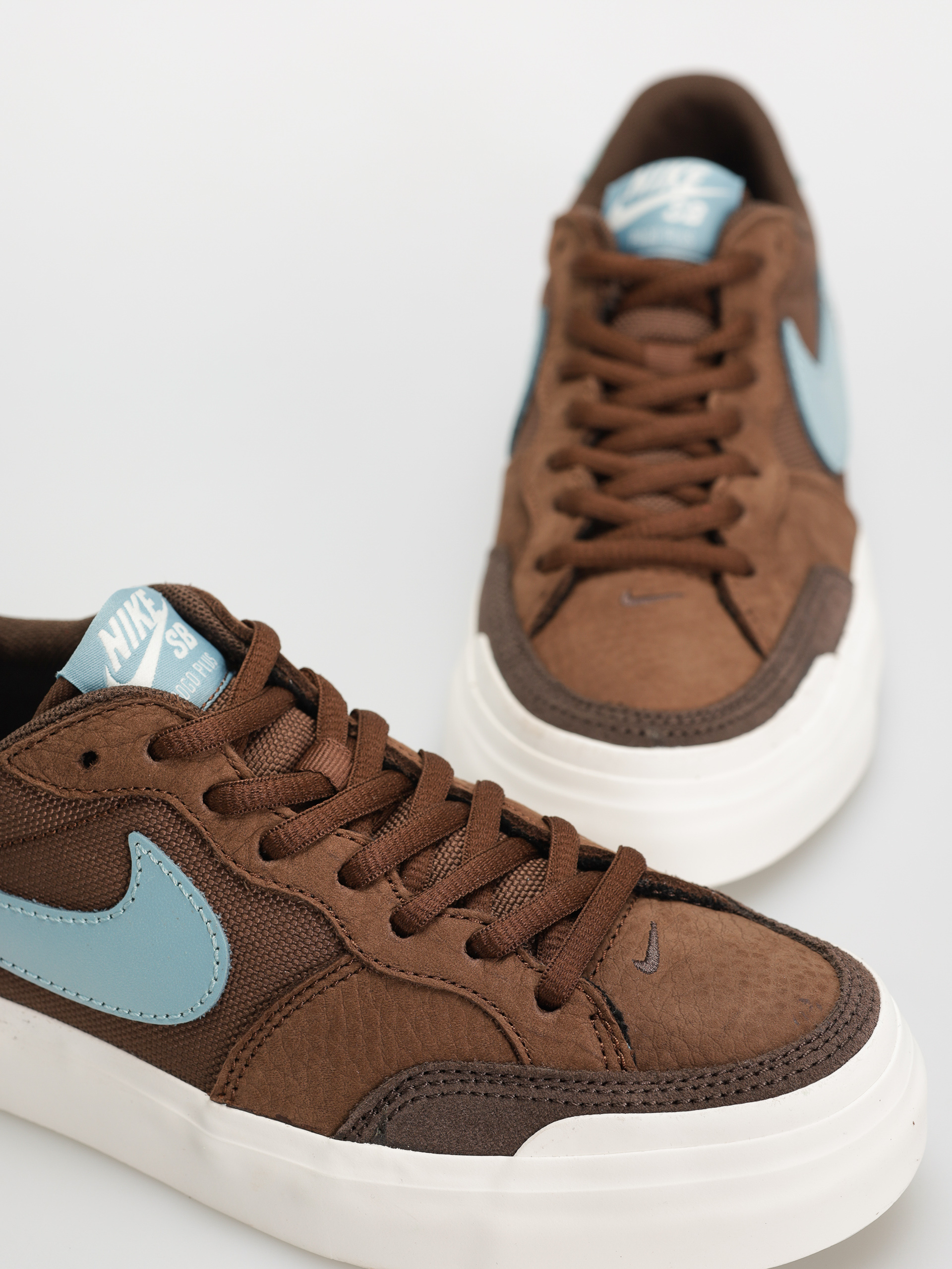 Topánky Nike SB Zoom Pogo Plus (cacao wow/denim turq baroque brown sail)