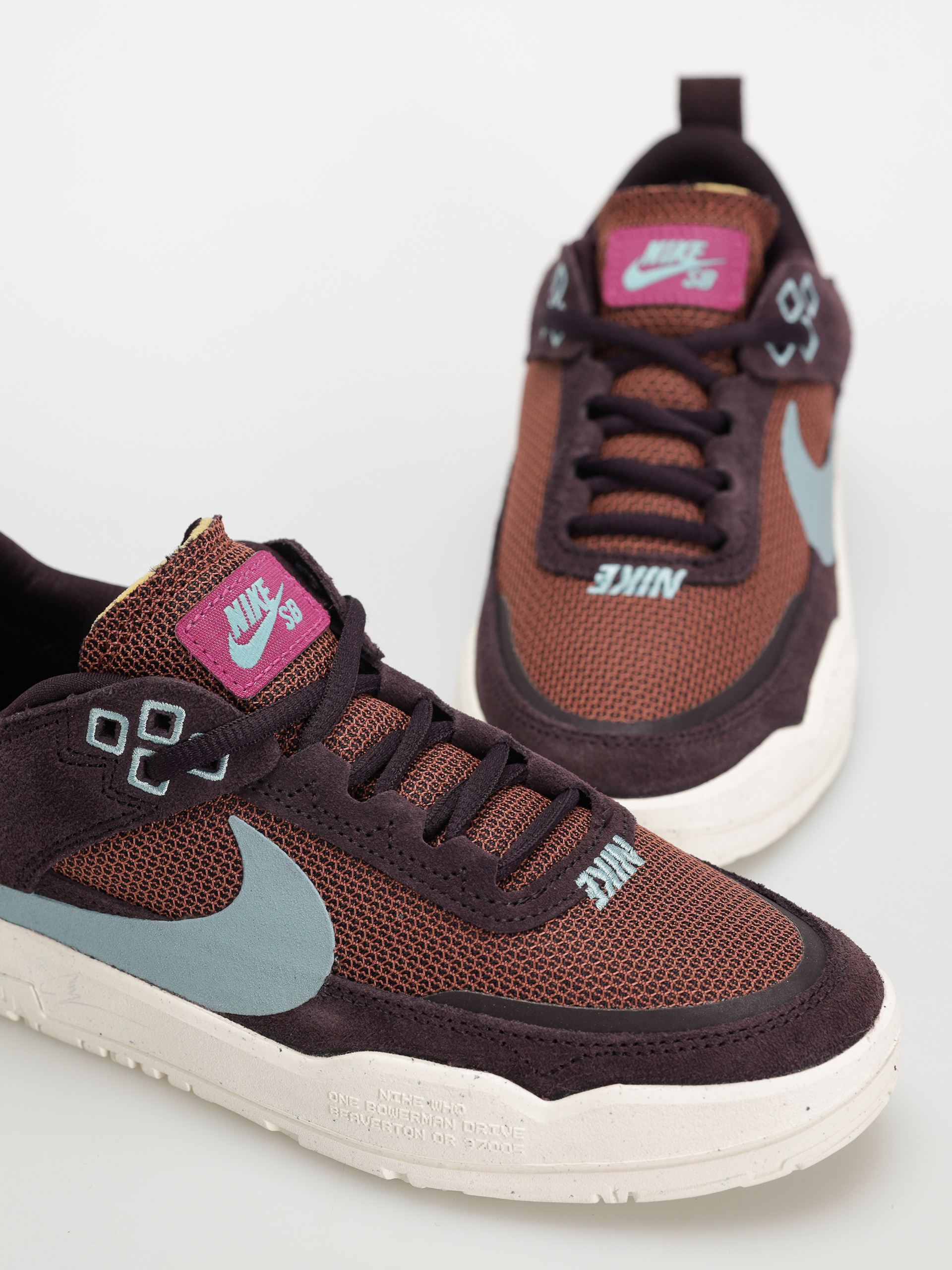 Topánky Nike SB Day One JR (burgundy ash/denim turq dark pony sail)