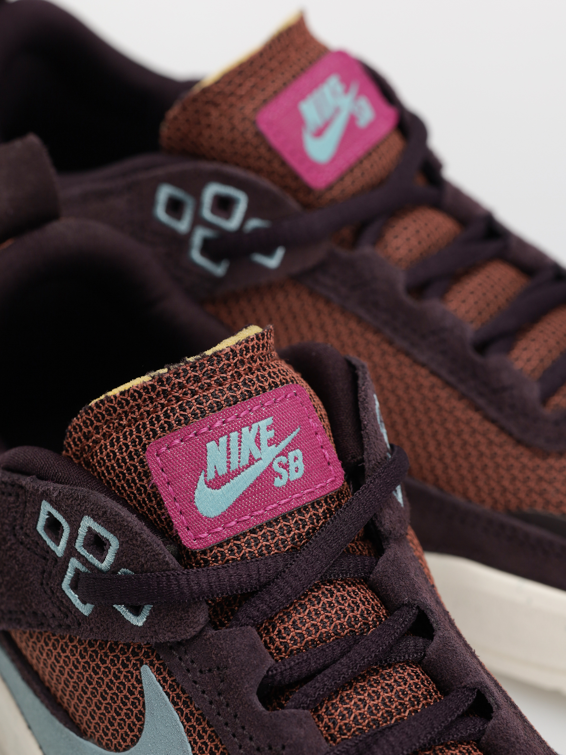 Topánky Nike SB Day One JR (burgundy ash/denim turq dark pony sail)