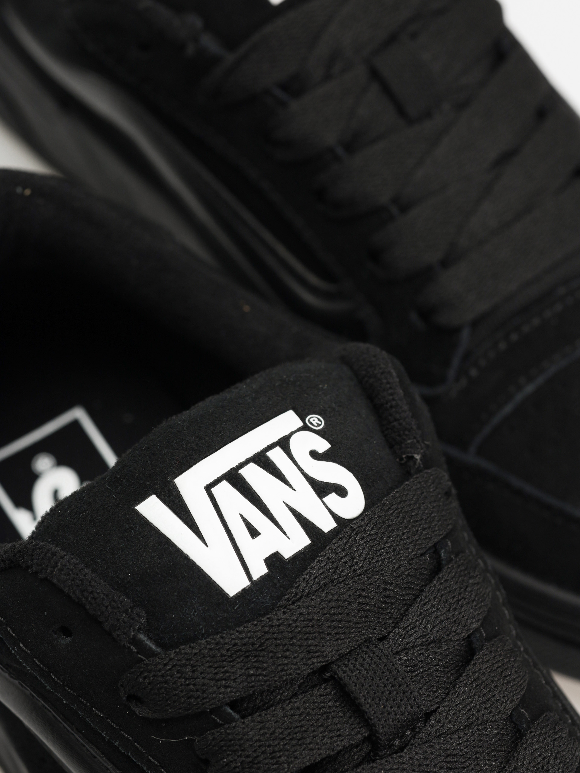 Topánky Vans Hylane (black/black)