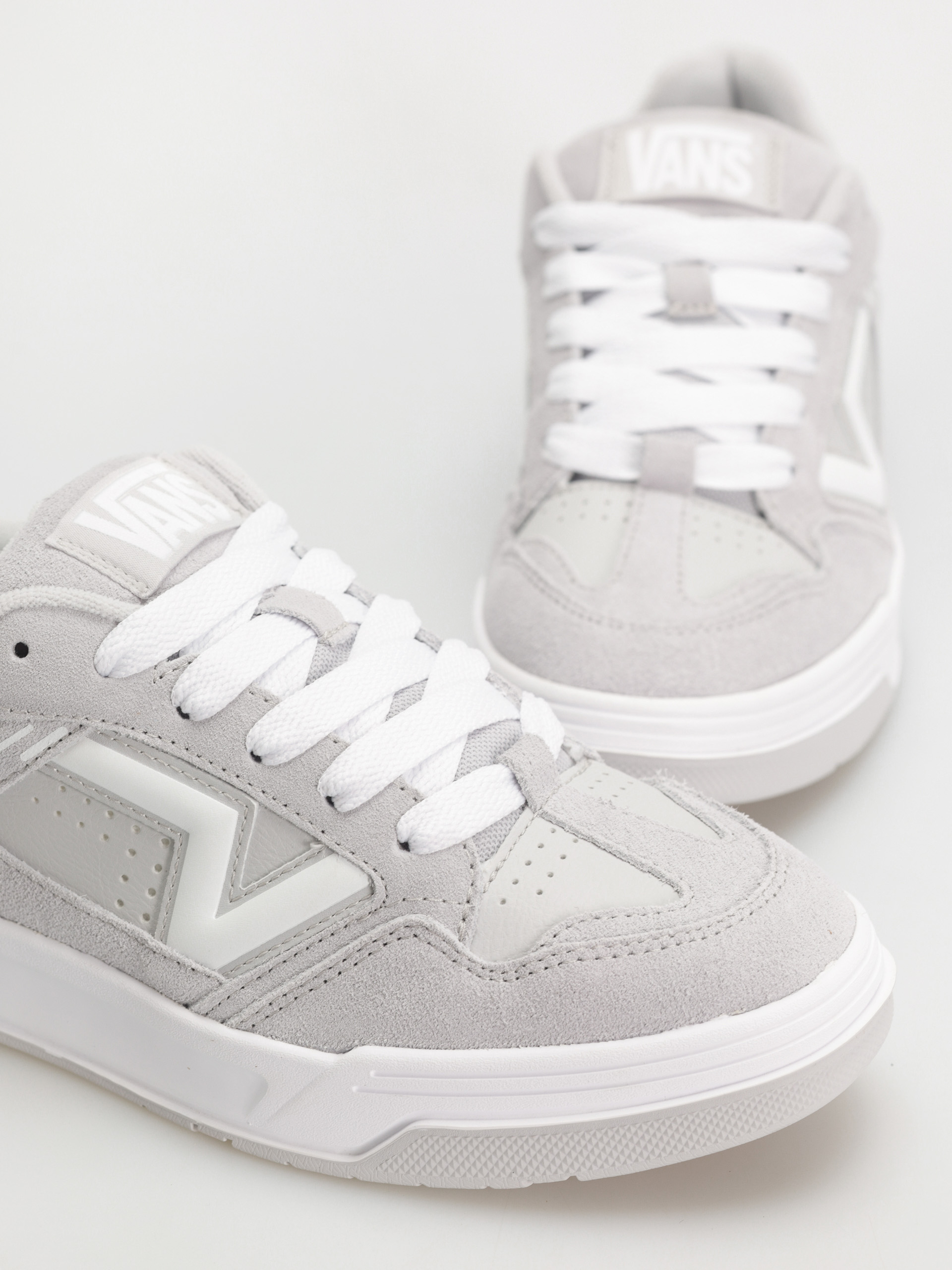 Topánky Vans Upland (gray)