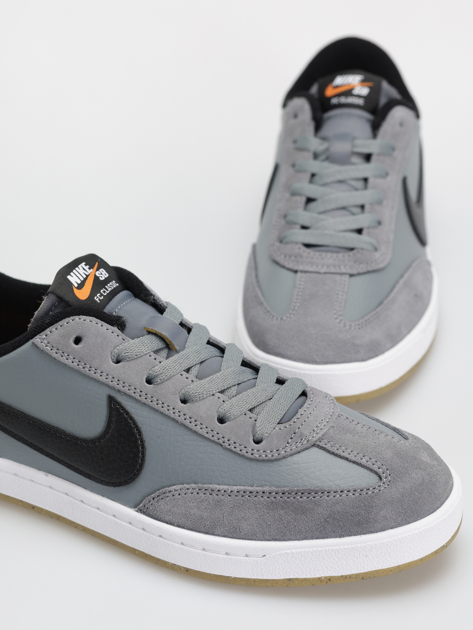Topánky Nike SB Fc Classic (cool grey/black white vivid orange)