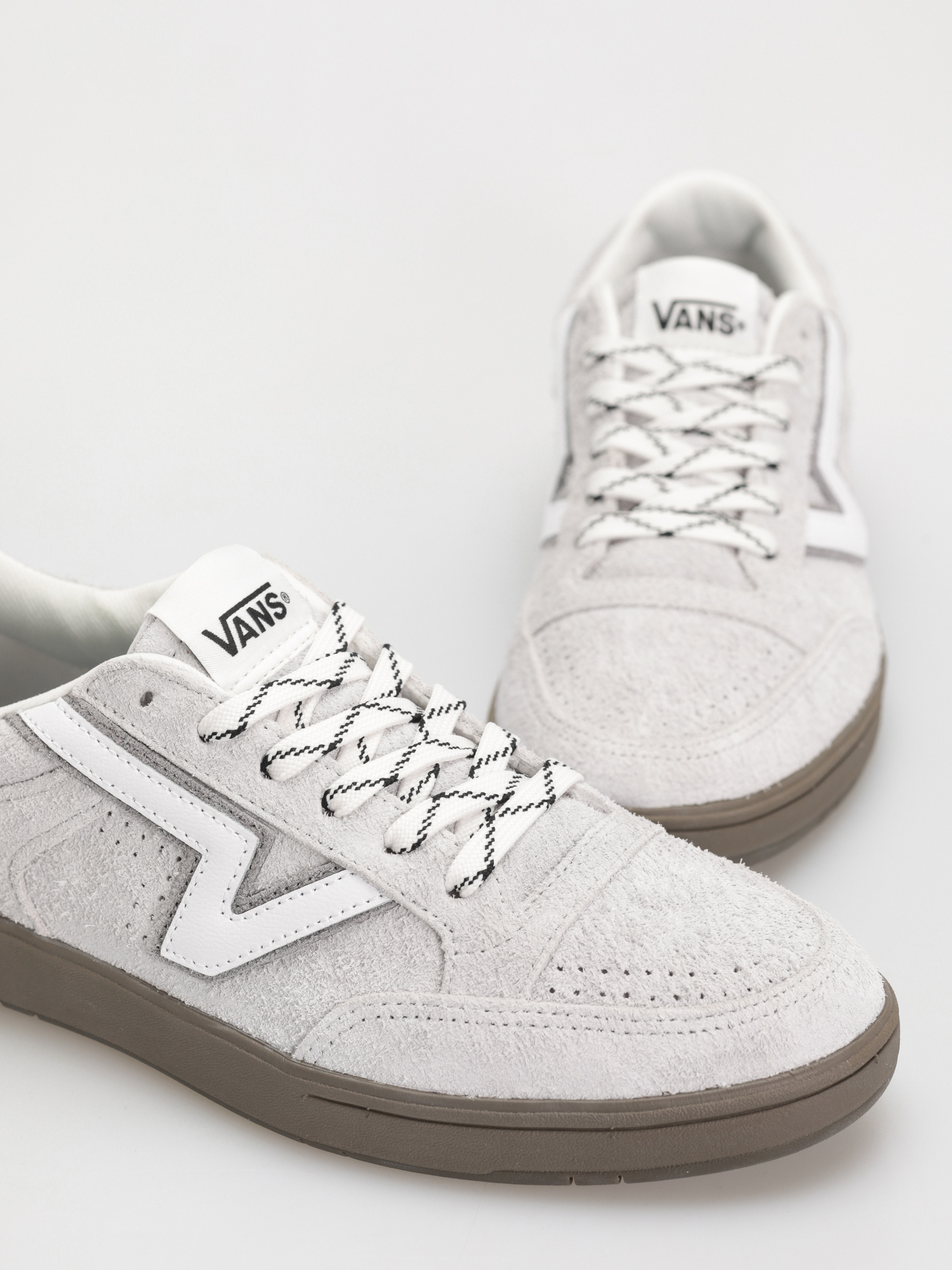 Topánky Vans Lowland Cc (hairy suede lunar rock)