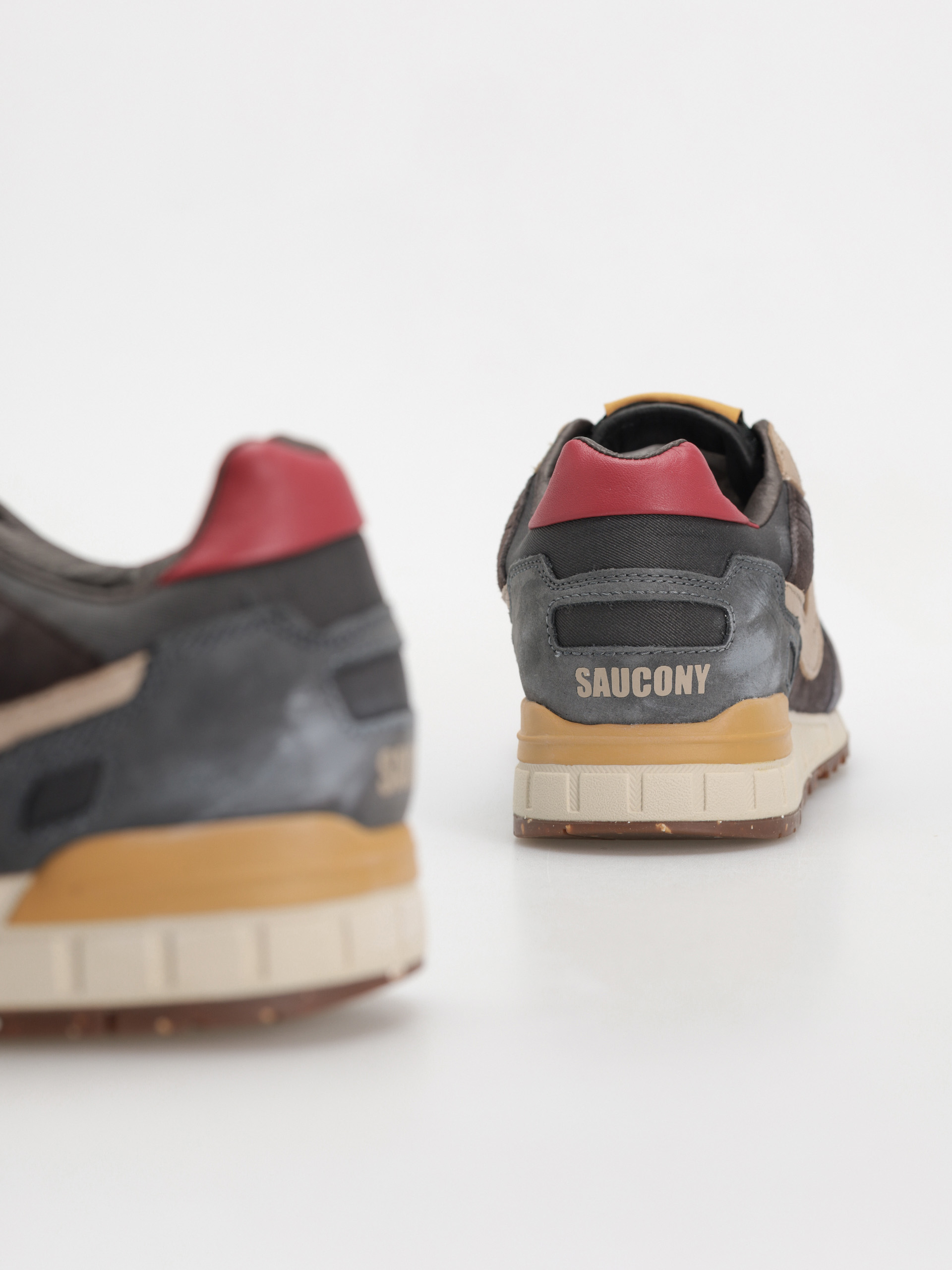 Topánky Saucony Shadow 5000 (black/brown)