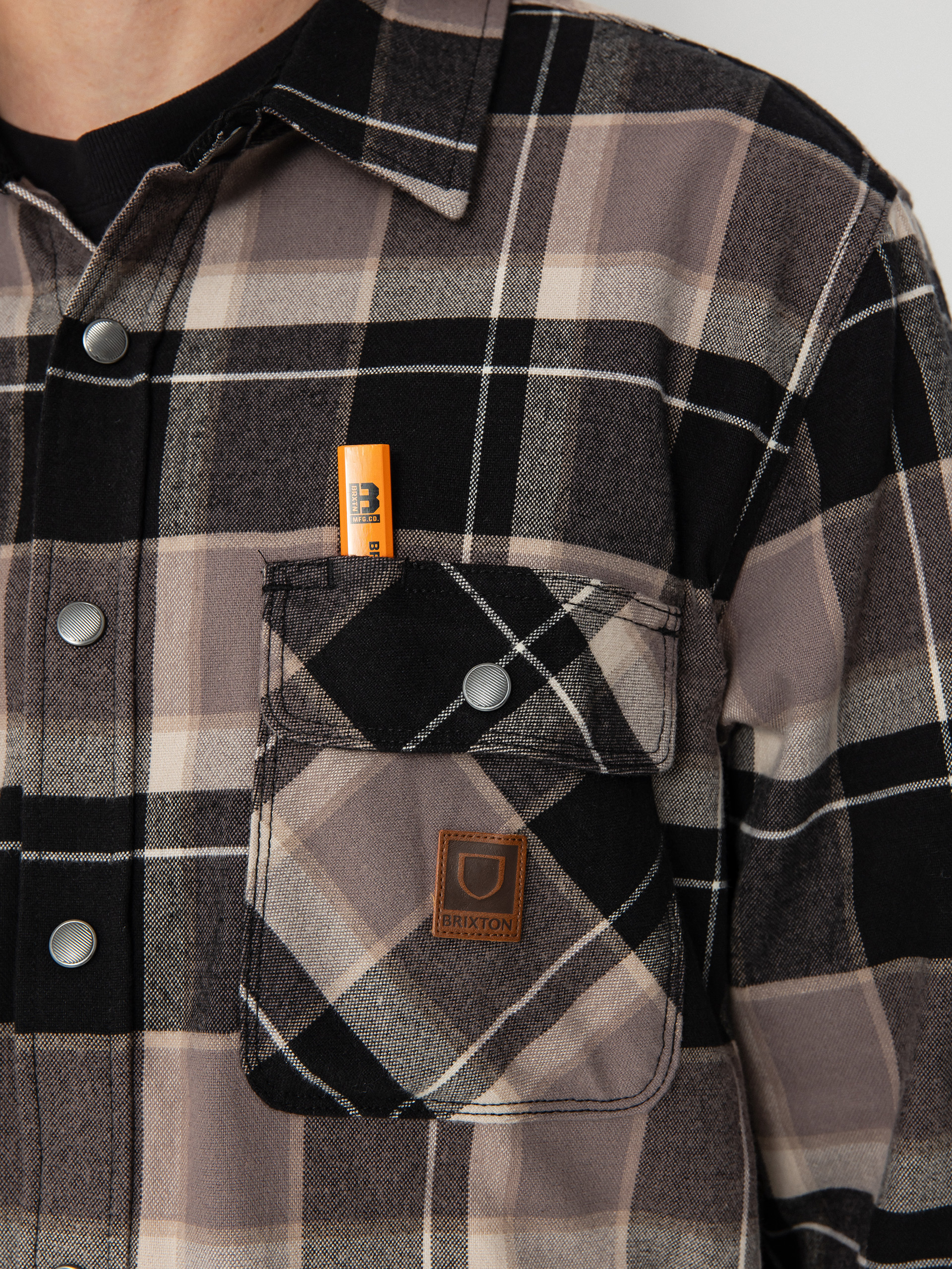 Košeľa Brixton Builders Bowery Str Wr Ls (black/charcoal/beige)