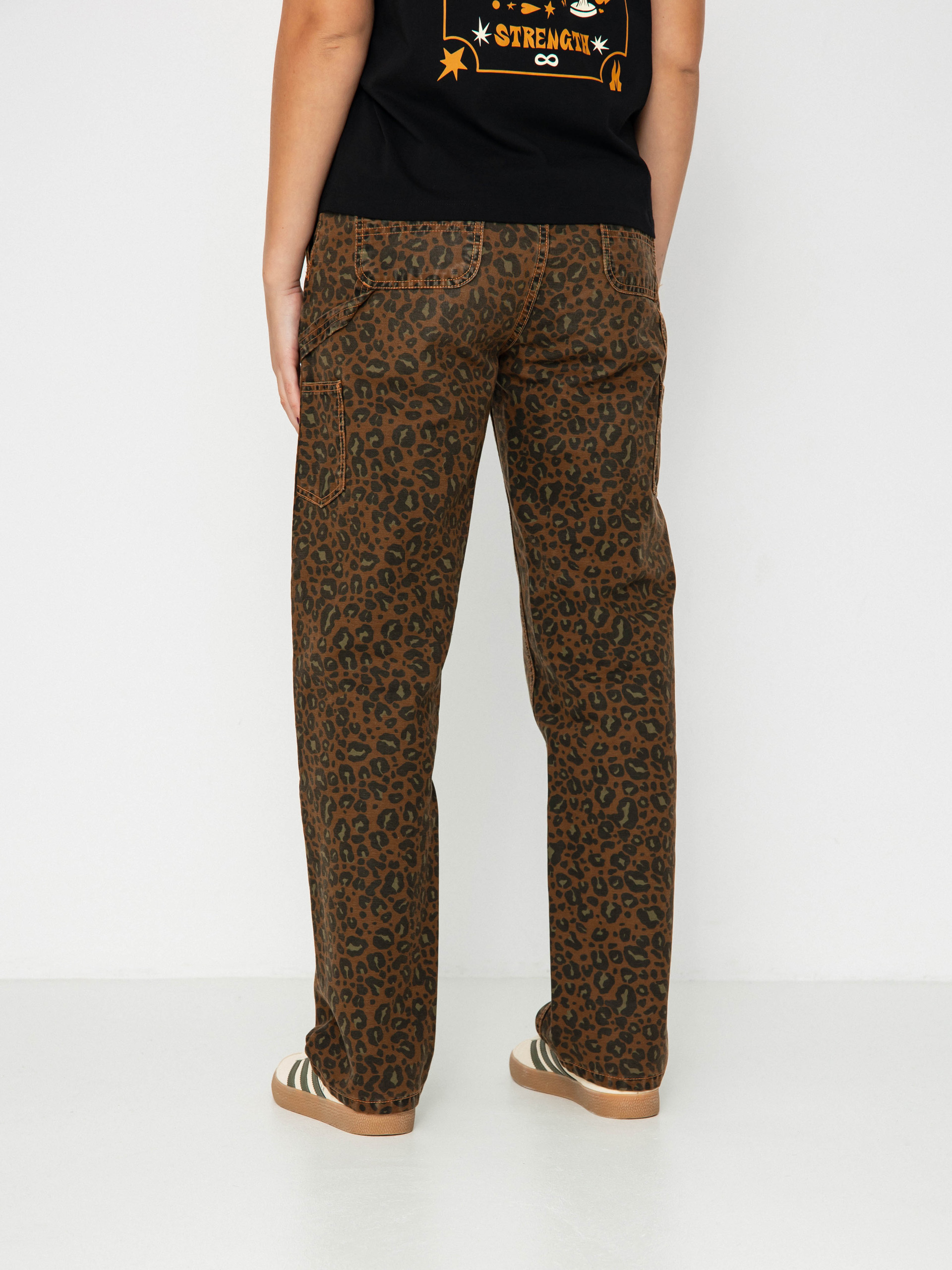 Nohavice Carhartt WIP Leo Pierce Wmn (camo leo/tamarind/tamarind)