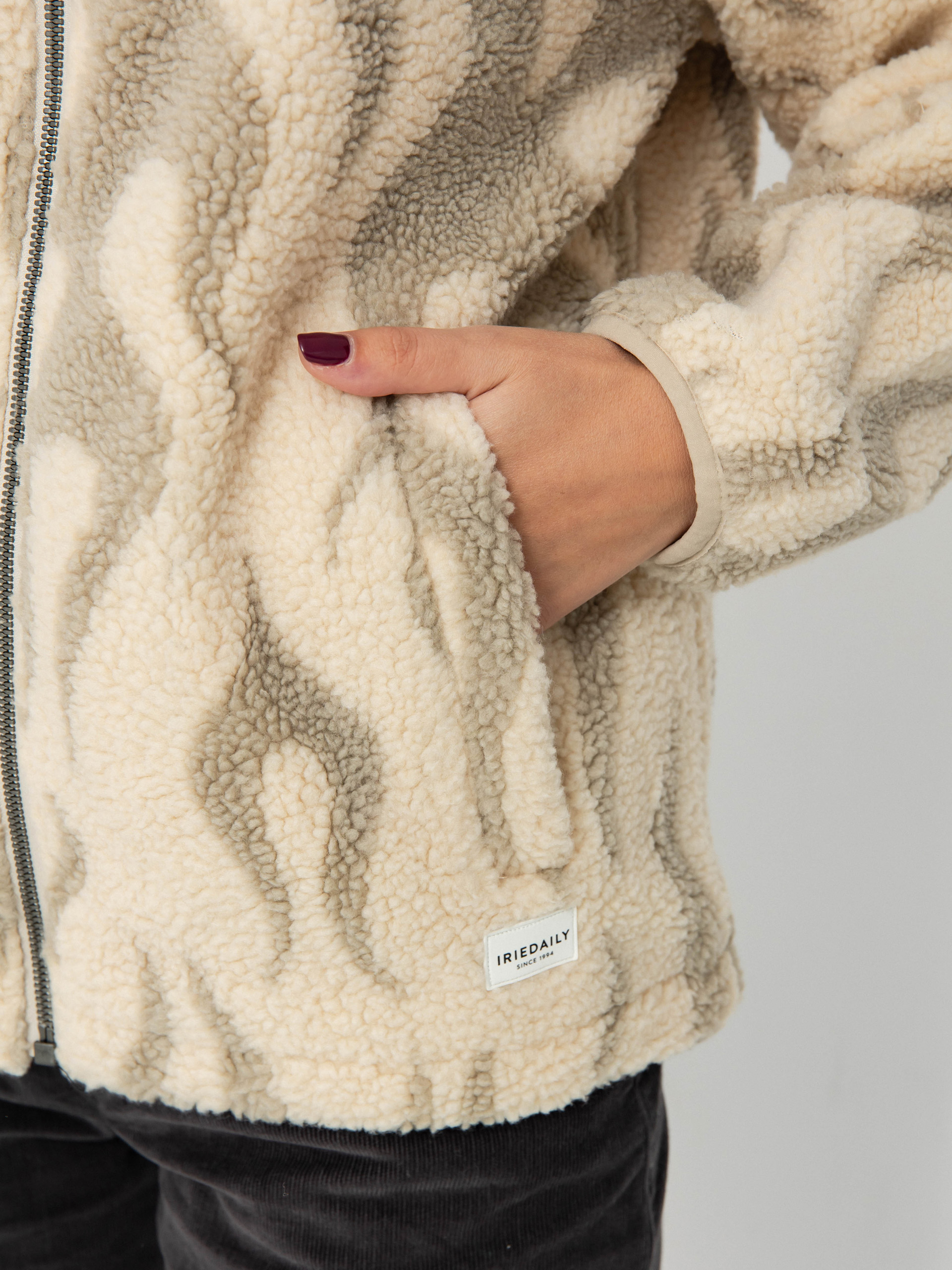 Bunda Iriedaily Pat Teddy Wmn (beige)