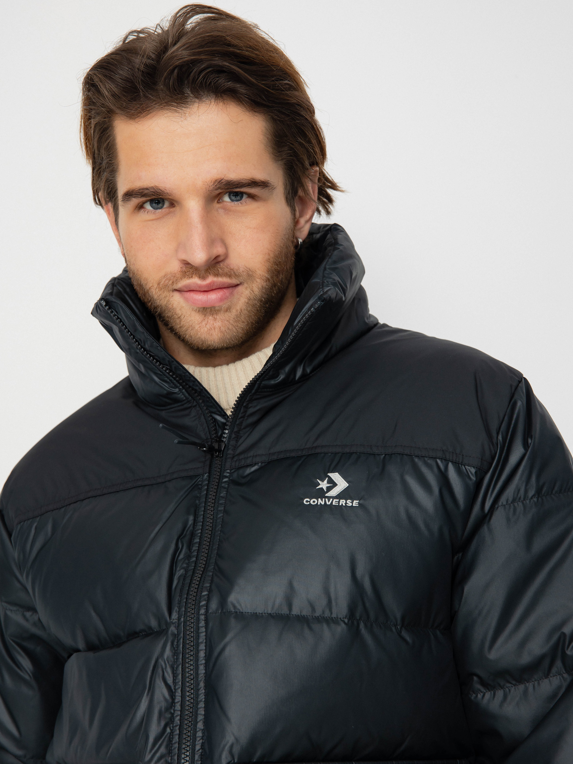 Bunda Converse Commercial Short Down (converse black)