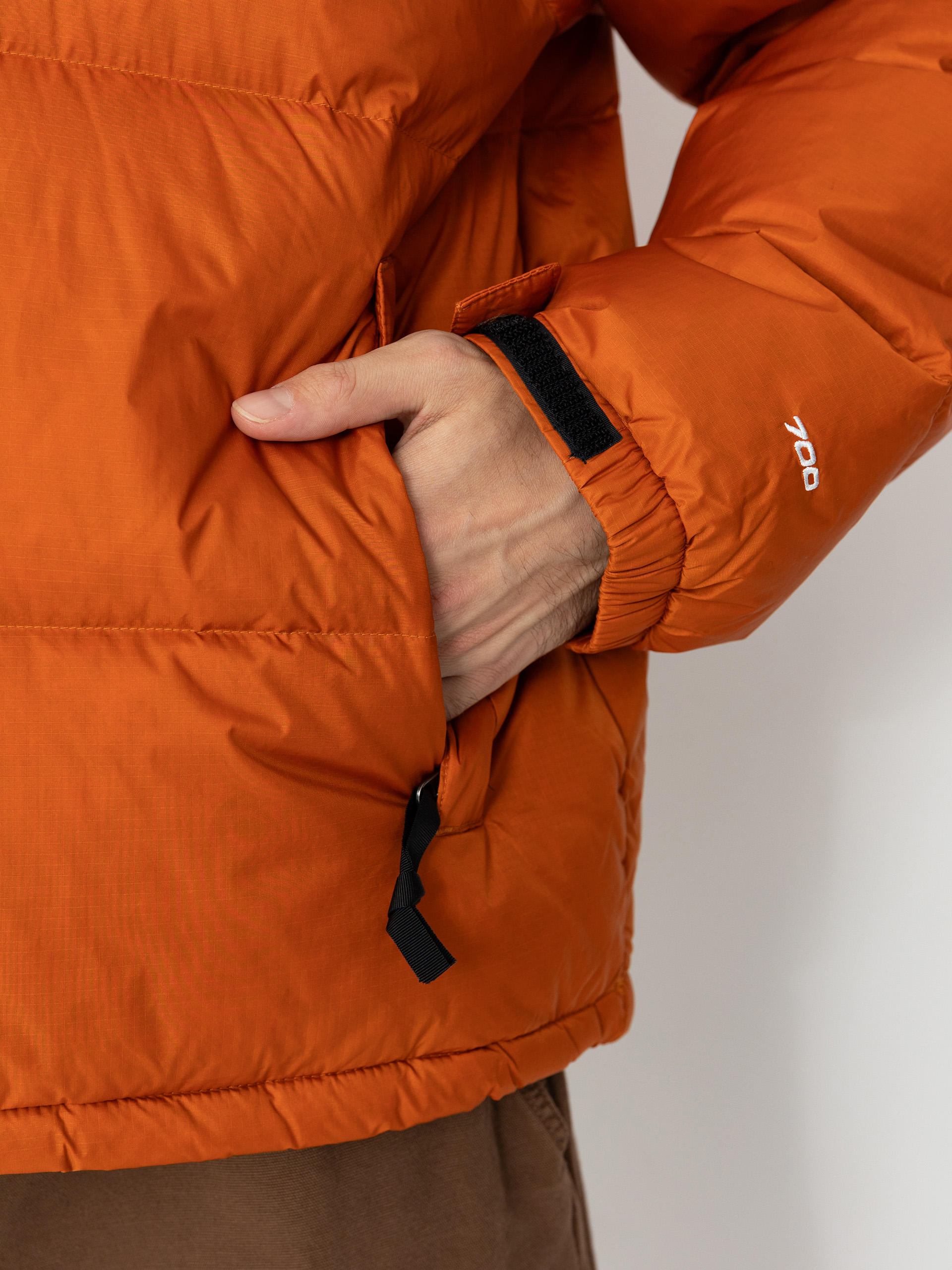 Bunda The North Face 1996 Retro Nuptse (earthen copper/tnf blac)