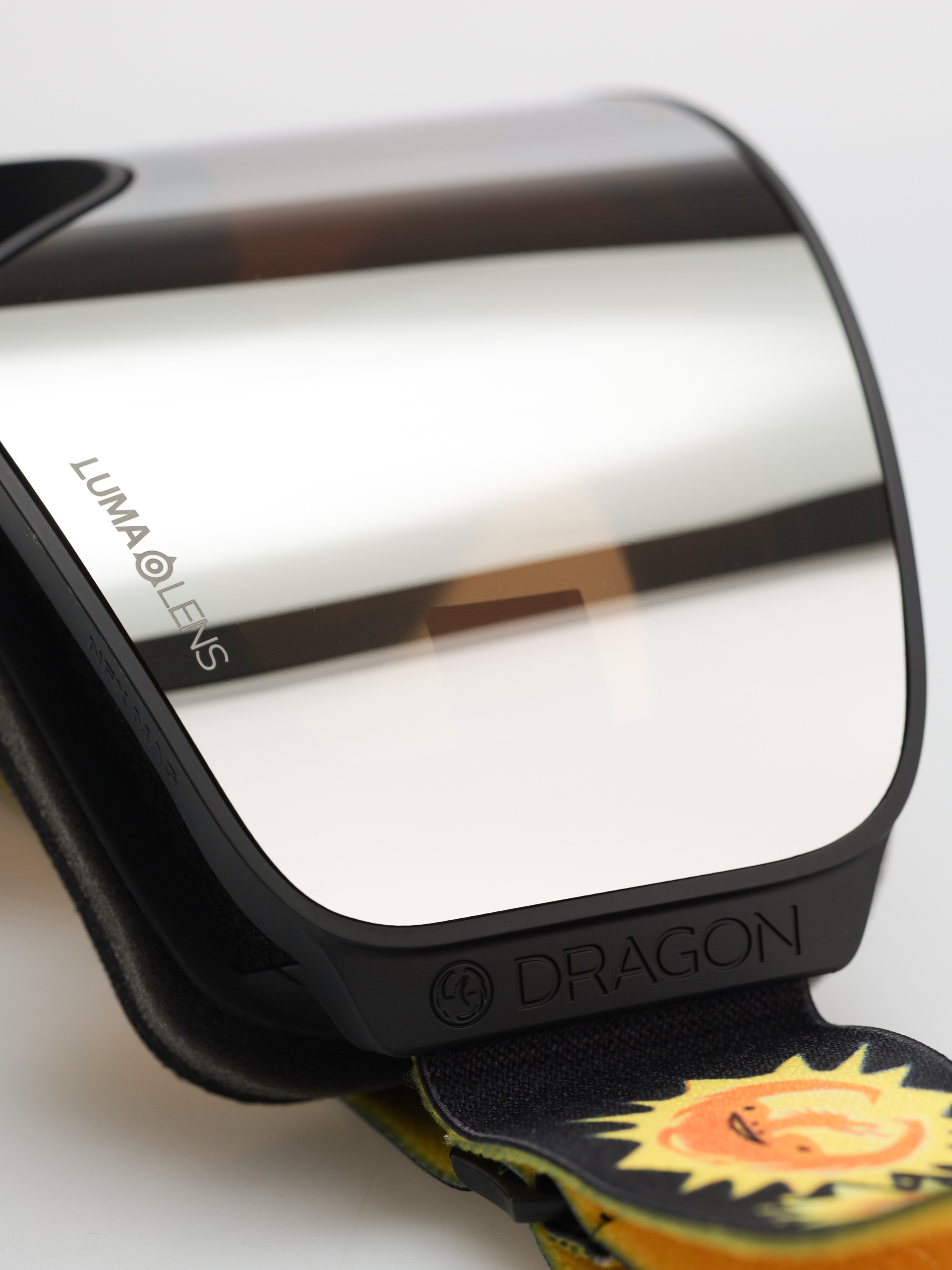 Snowboardové okuliare Dragon NFX MAG OTG (dannydavis/lumalens silver ion+lumalens dark smoke)